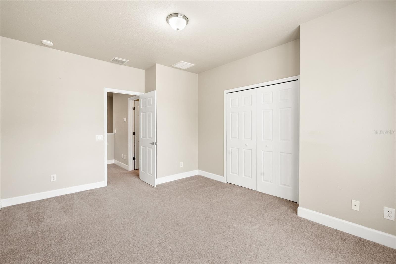 Upstairs Secondary Bedroom 1 - 14543 MIRABELLE VISTA CIR, TAMPA