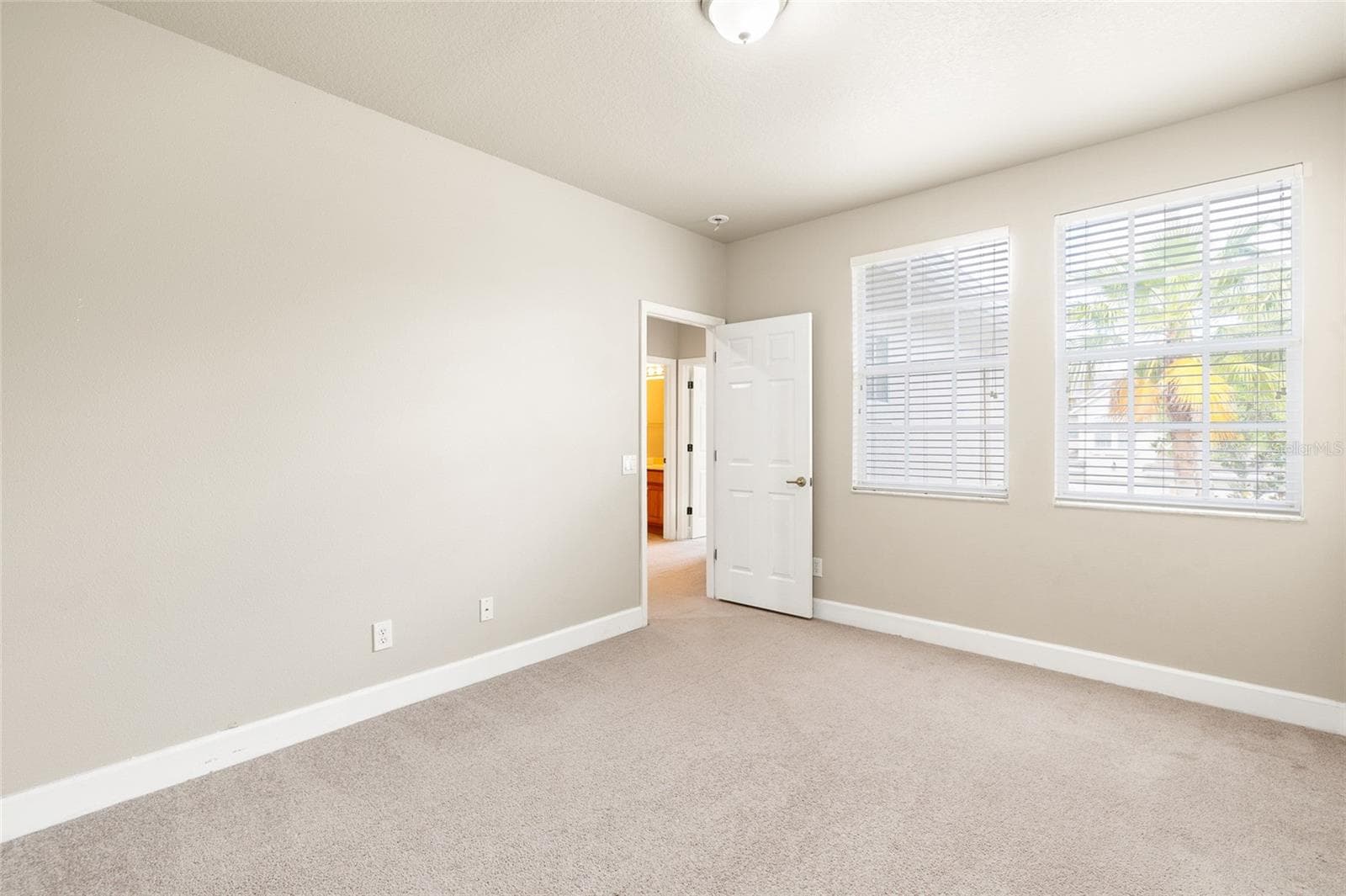 Upstairs Secondary Bedroom 2 - 14543 MIRABELLE VISTA CIR, TAMPA