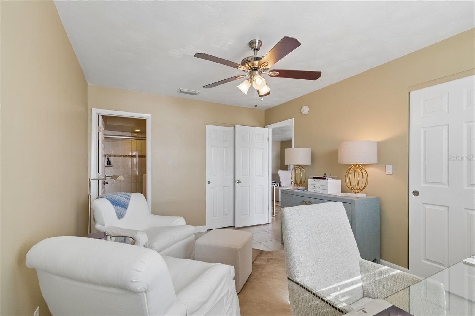 Quadruplex at 2307 BAY BLVD, INDIAN ROCKS BEACH, photo 13 of 86