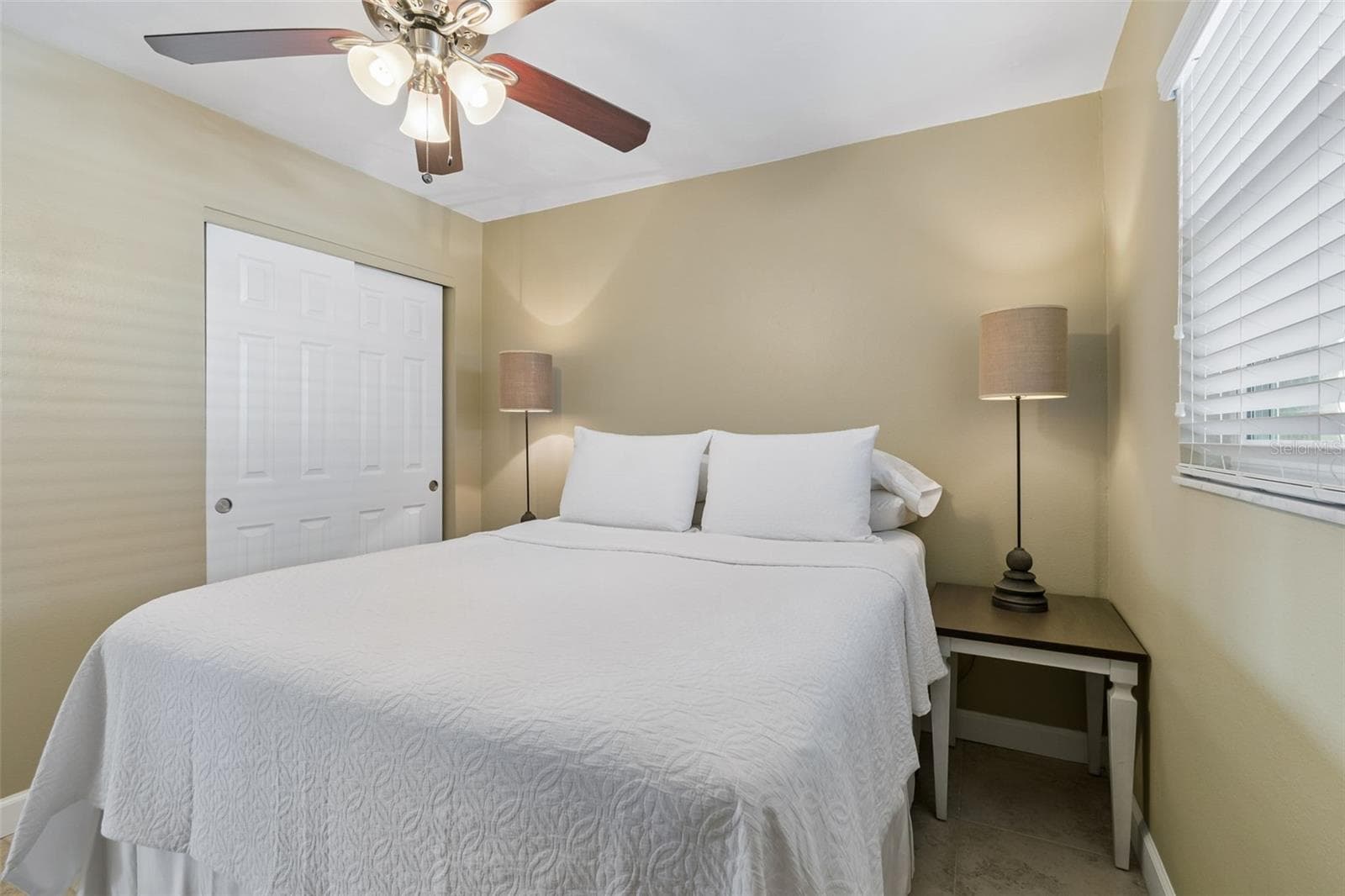 Quadruplex at 2307 BAY BLVD, INDIAN ROCKS BEACH, photo 17 of 86
