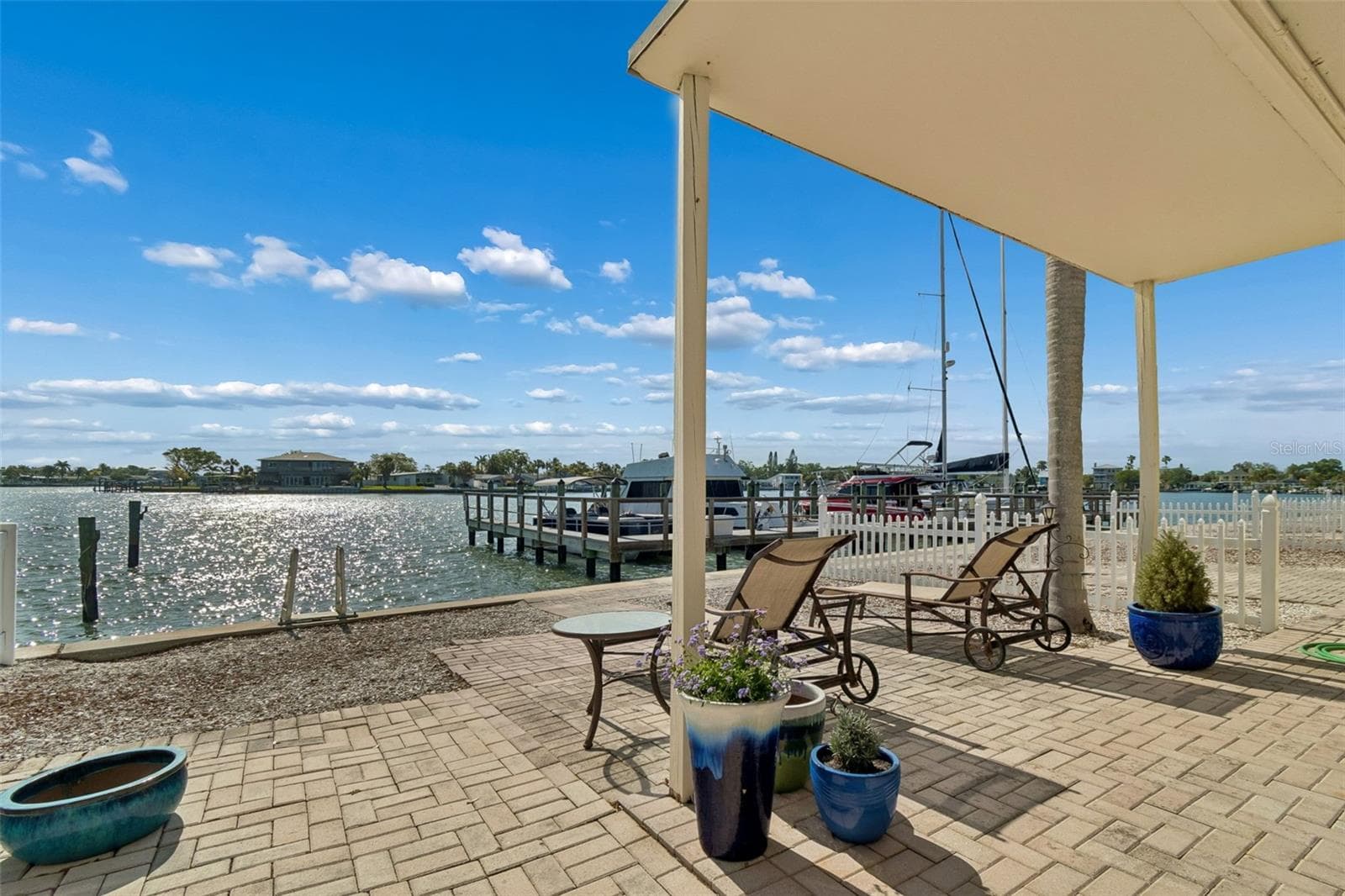Quadruplex at 2307 BAY BLVD, INDIAN ROCKS BEACH, photo 21 of 86