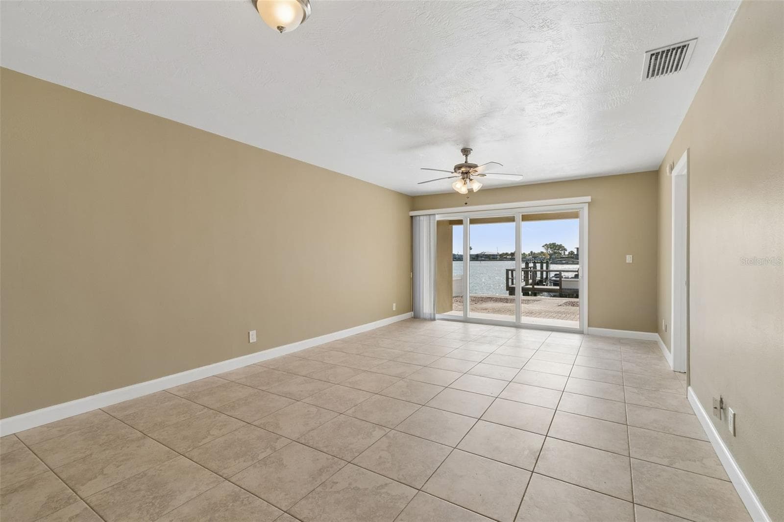 Quadruplex at 2307 BAY BLVD, INDIAN ROCKS BEACH, photo 26 of 86