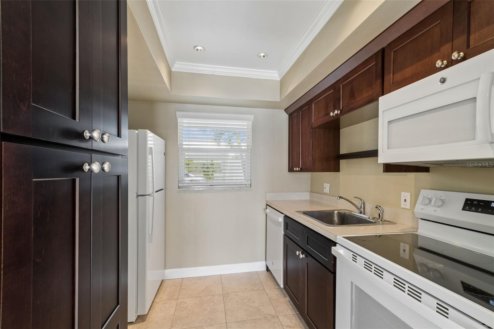 Quadruplex at 2307 BAY BLVD, INDIAN ROCKS BEACH, photo 27 of 86