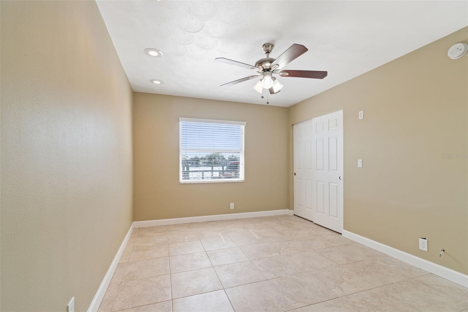 Quadruplex at 2307 BAY BLVD, INDIAN ROCKS BEACH, photo 40 of 86