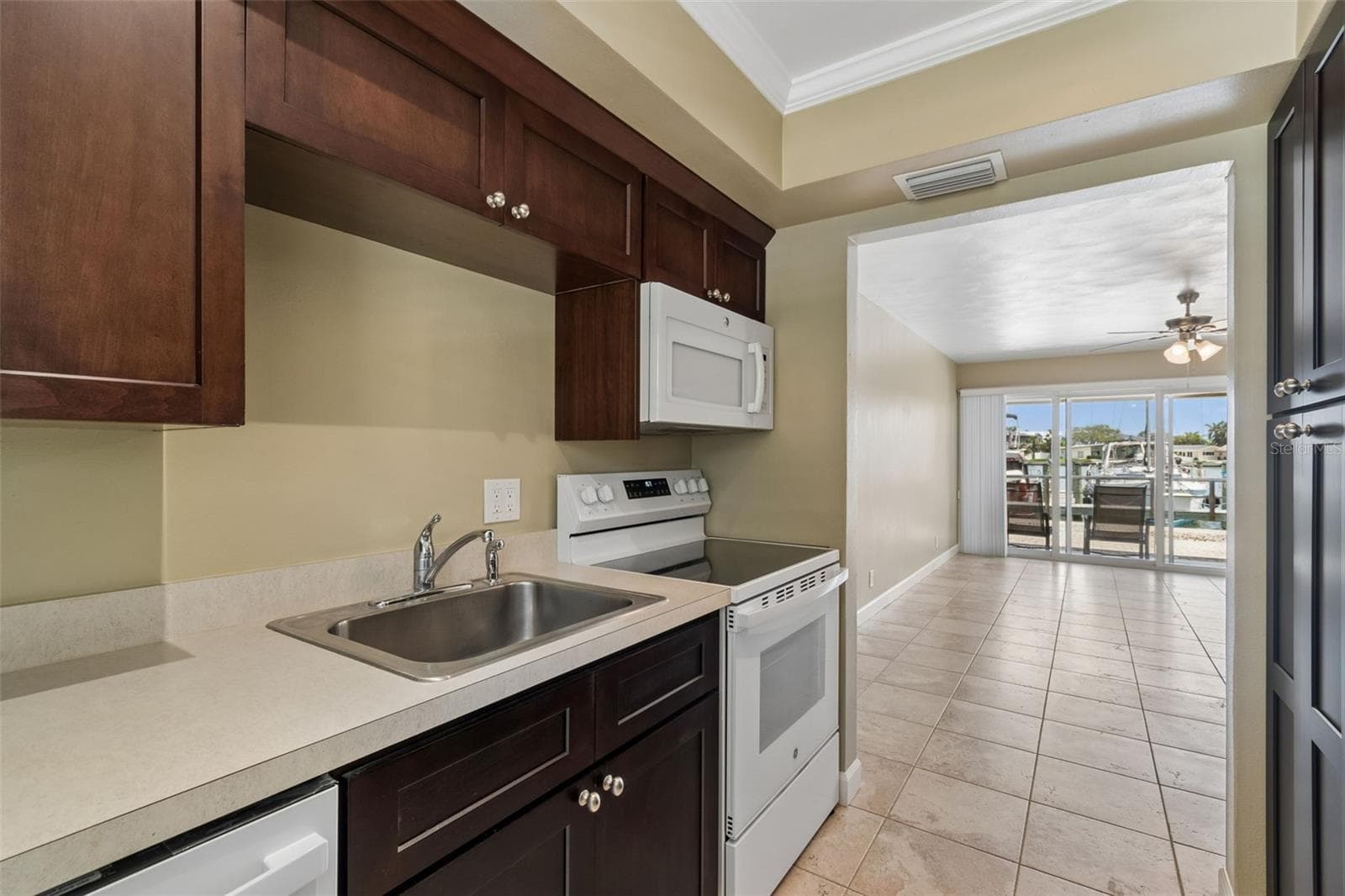 Quadruplex at 2307 BAY BLVD, INDIAN ROCKS BEACH, photo 52 of 86