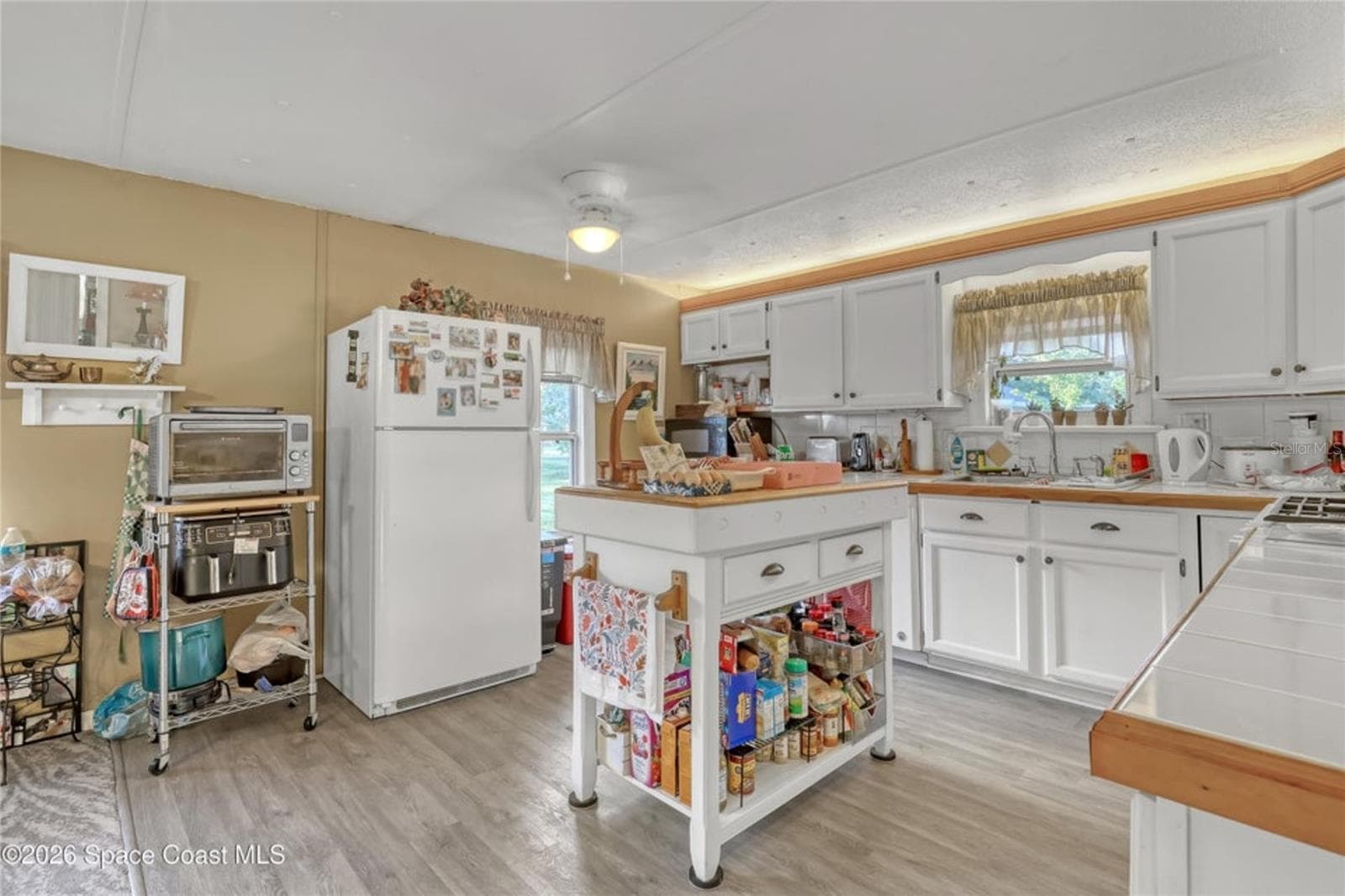 Manufactured Home at 2540 TUSCANY DR, MIMS, photo 13 of 50