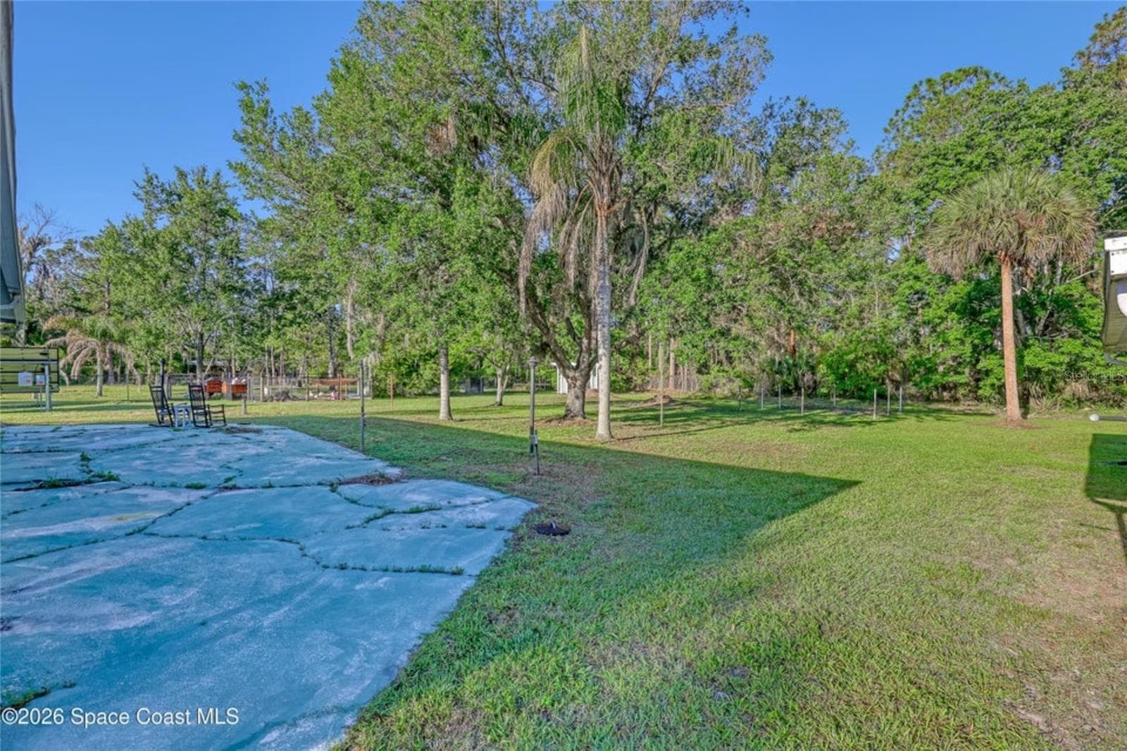 Manufactured Home at 2540 TUSCANY DR, MIMS, photo 36 of 50