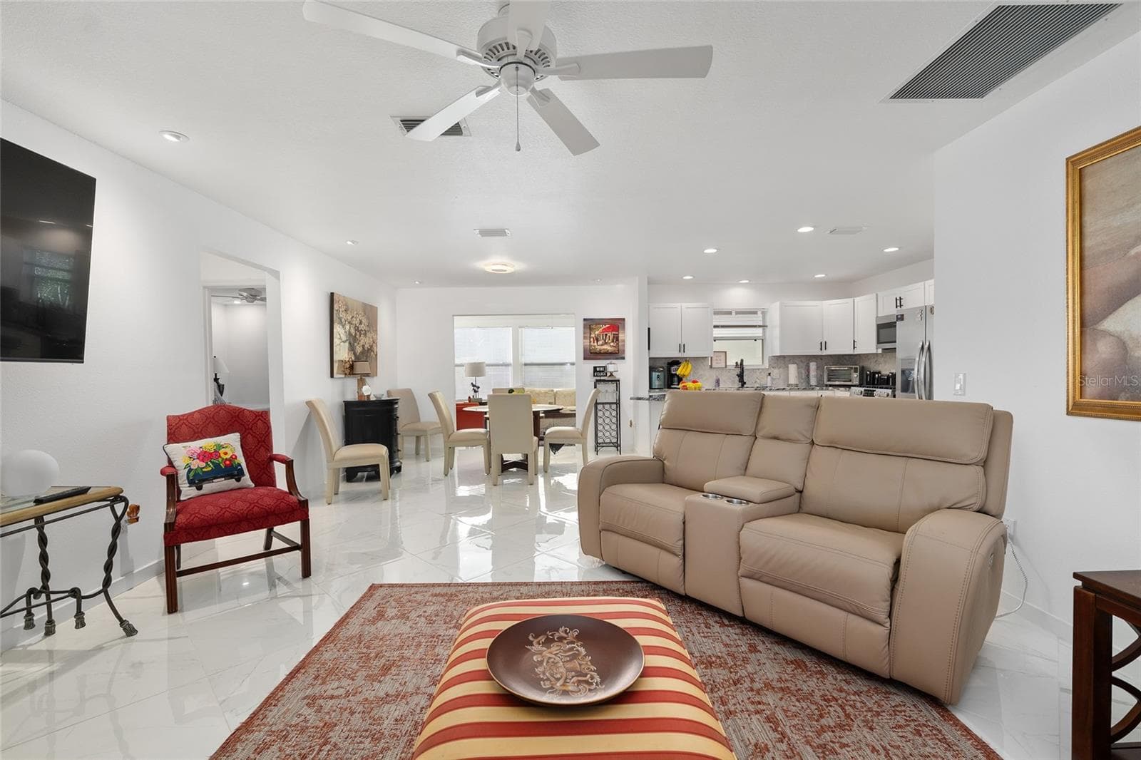 Single Family Residence at 17009 SE 96TH CHAPELWOOD CIR, THE VILLAGES, photo 17 of 58