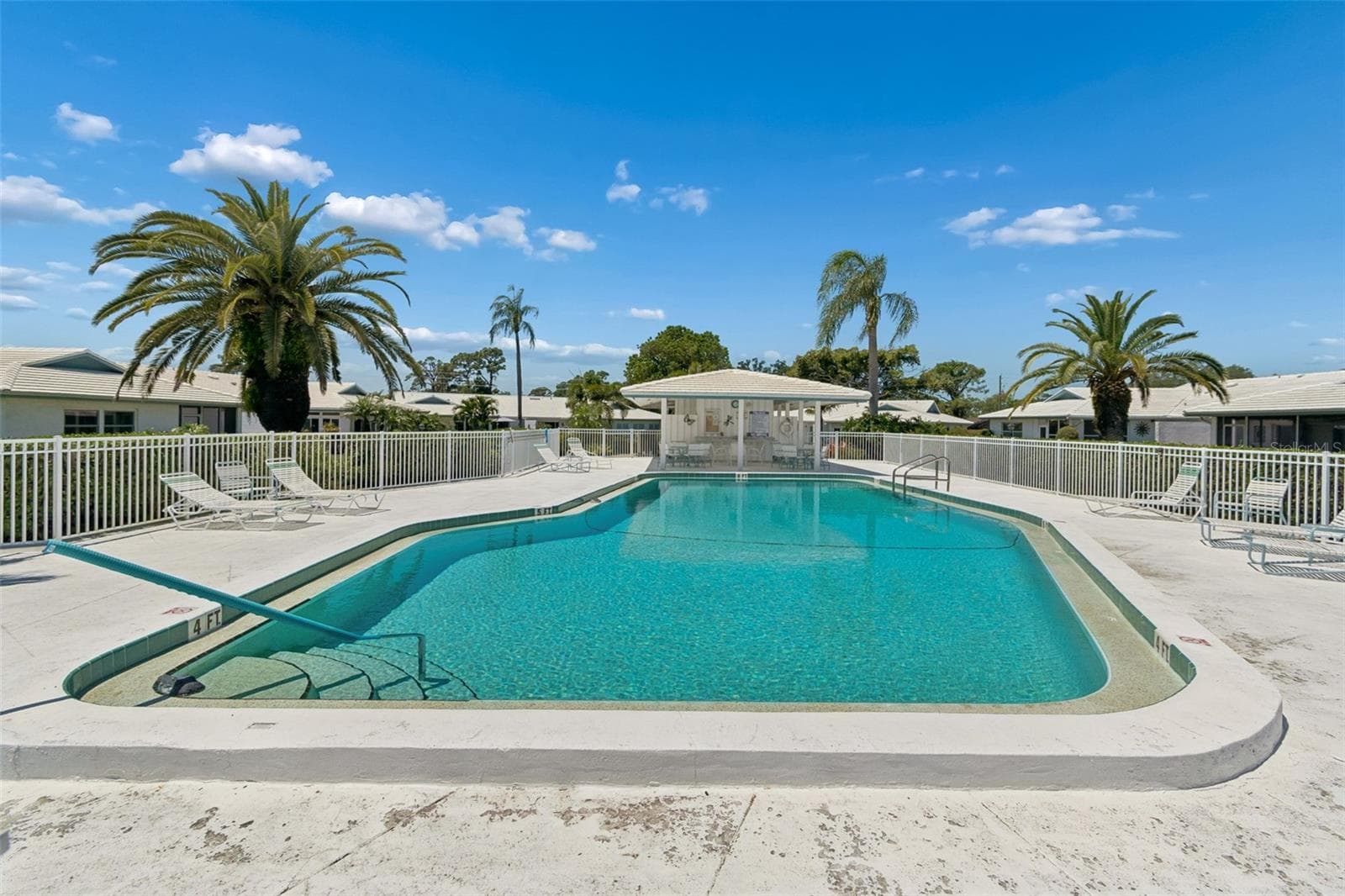 Condominium at 7310 9TH AVE W #5834, BRADENTON, photo 34 of 40