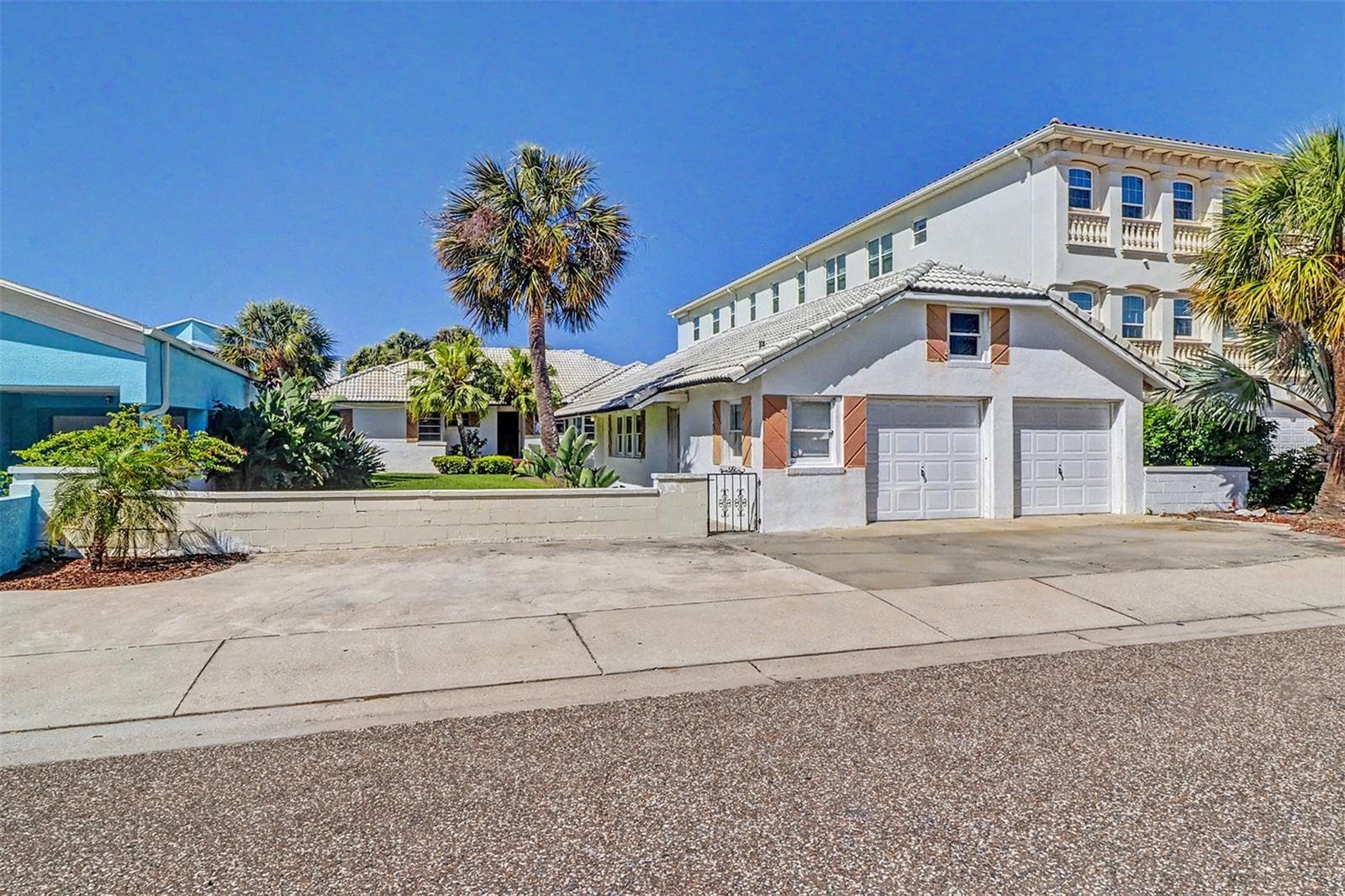 Single Family Residence at 18206 SUNSET BLVD, REDINGTON SHORES, photo 10 of 43