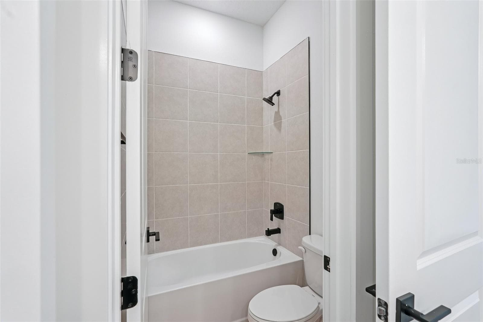Single Family Residence at 12652 IVORY TUSK LN, SPRING HILL, photo 26 of 43