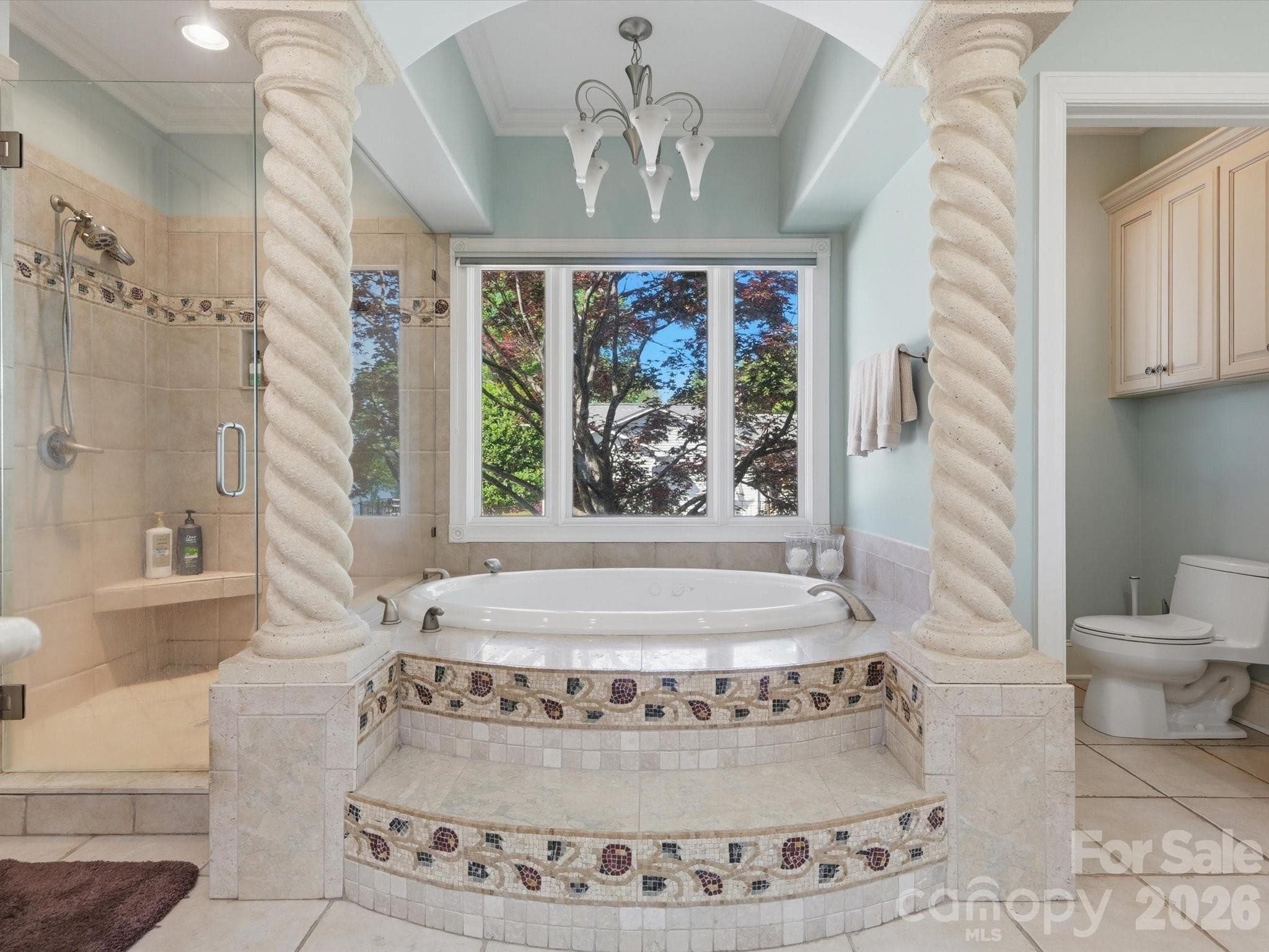 Single Family Residence at 154 Quail Hollow Drive, Kings Mountain, photo 13 of 46
