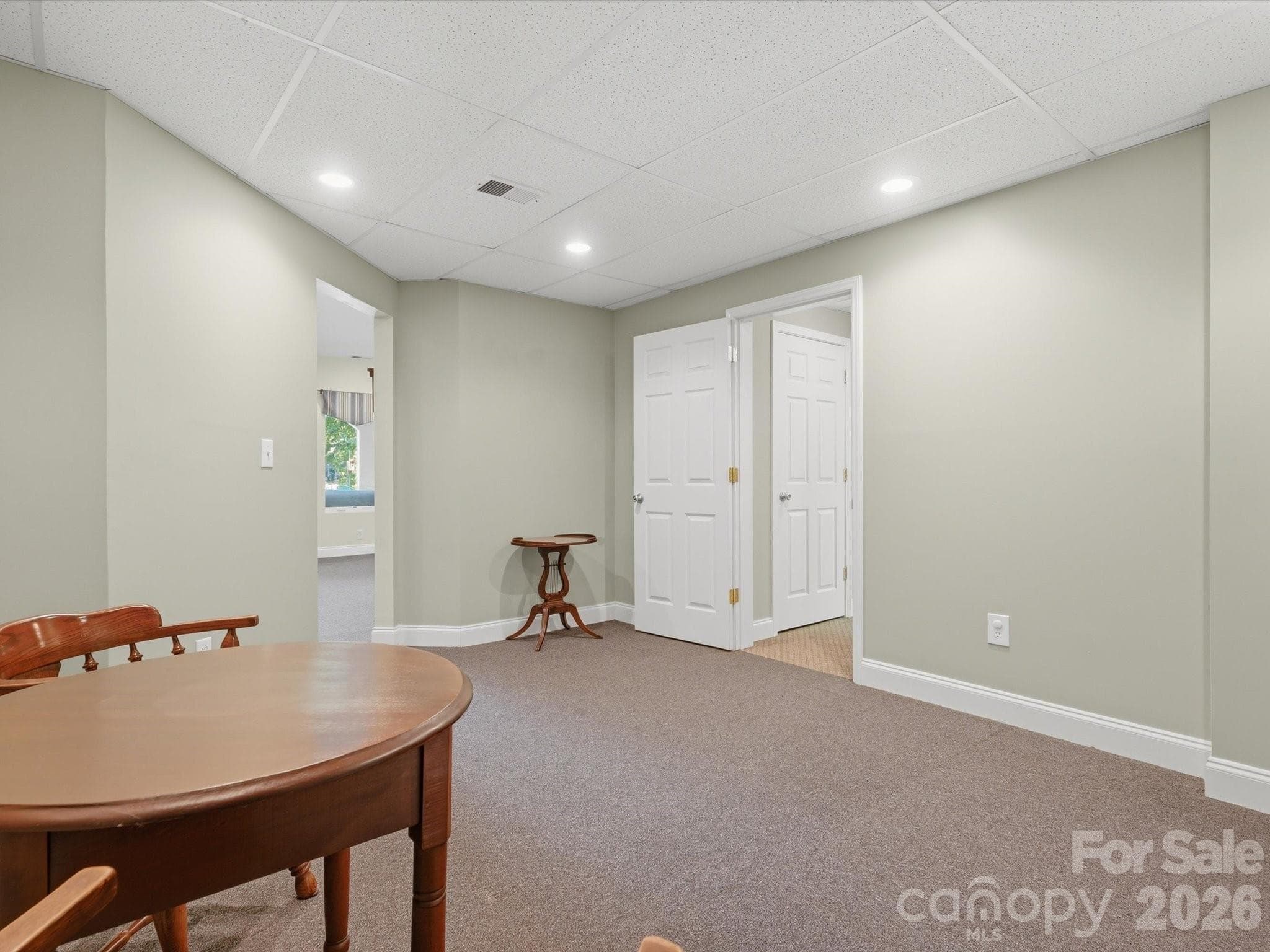 Single Family Residence at 154 Quail Hollow Drive, Kings Mountain, photo 33 of 46