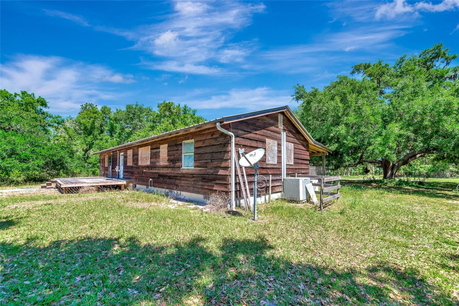 Single Family Residence at 15750 WILSON RD, SARASOTA, photo 18 of 45