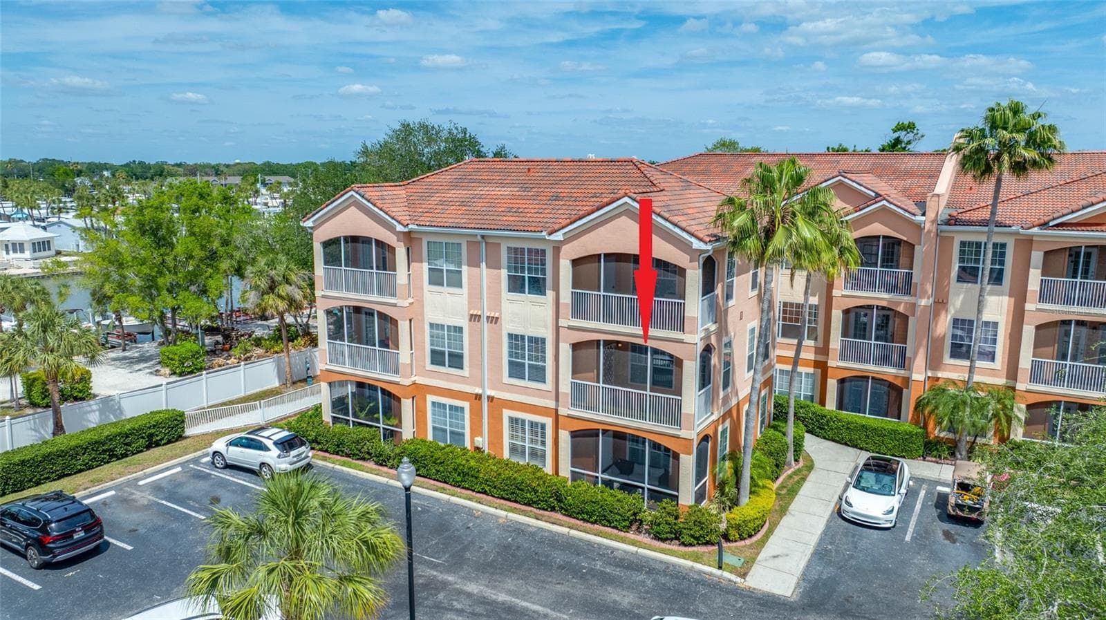Condominium at 5000 CULBREATH KEY WAY #1-201, TAMPA, photo 4 of 52