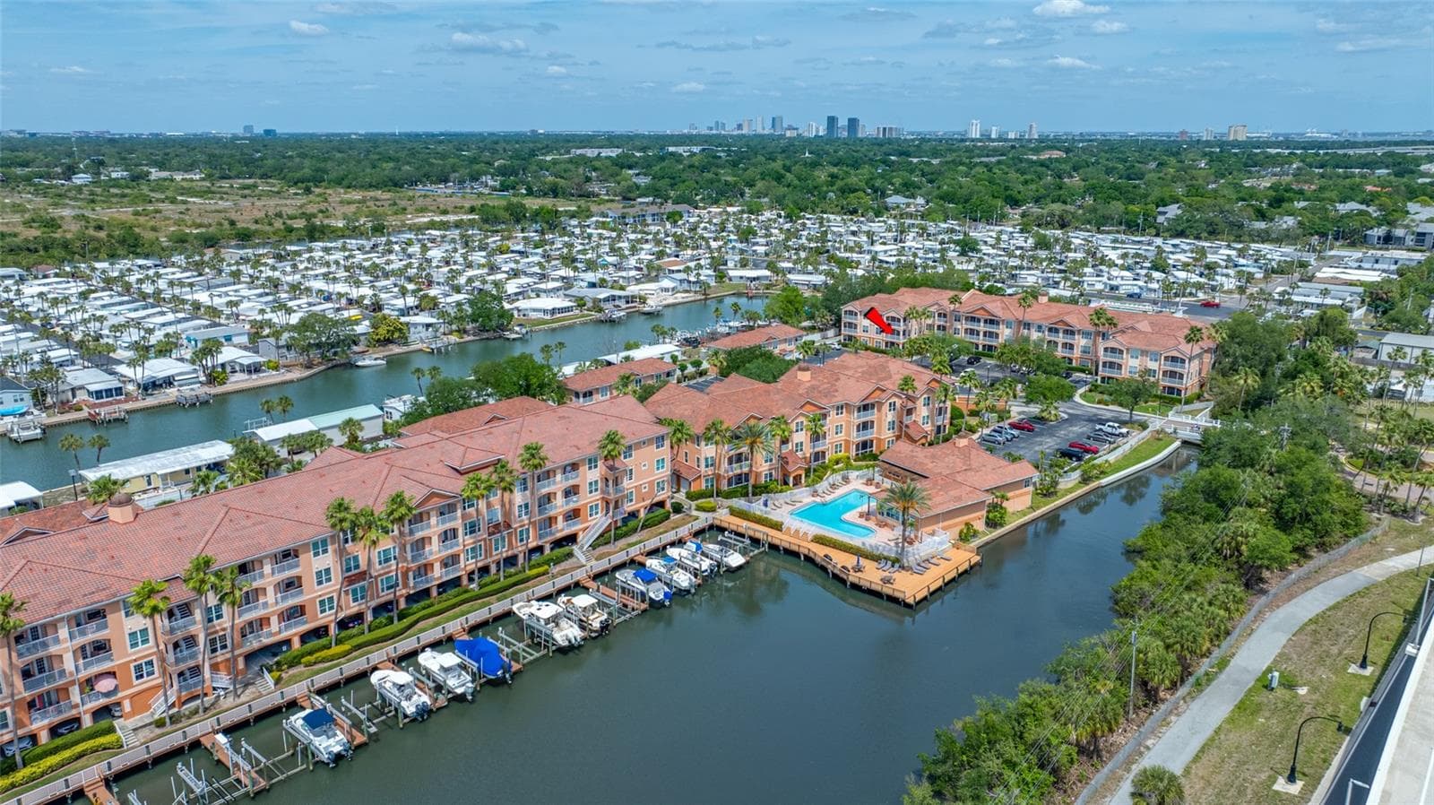 Condominium at 5000 CULBREATH KEY WAY #1-201, TAMPA, photo 6 of 52