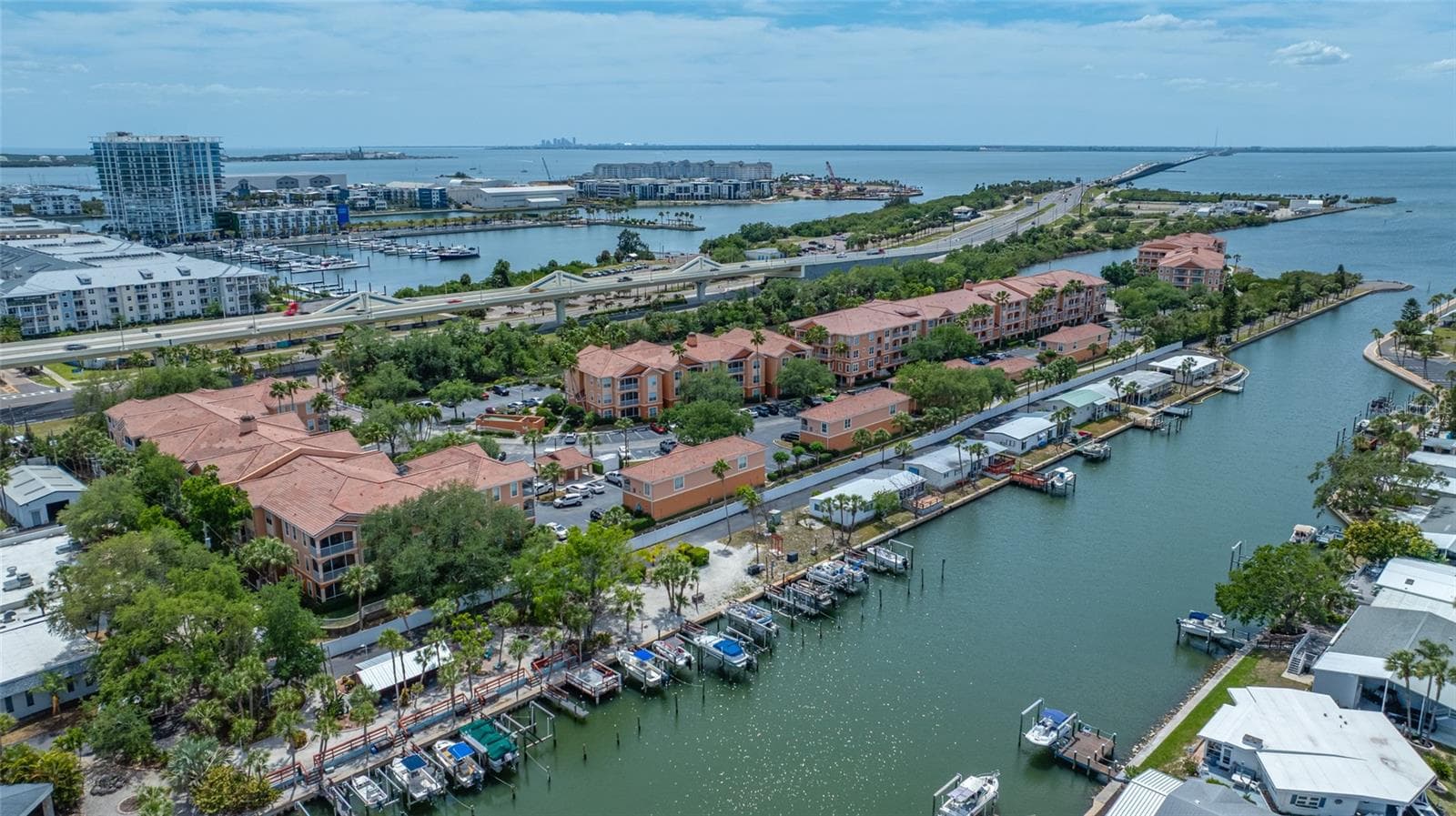 Condominium at 5000 CULBREATH KEY WAY #1-201, TAMPA, photo 46 of 52