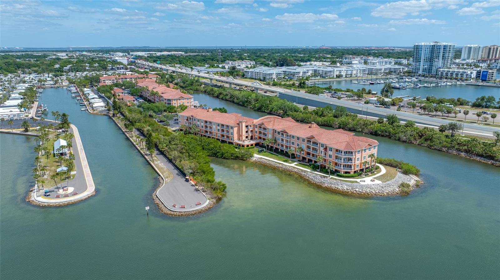 Condominium at 5000 CULBREATH KEY WAY #1-201, TAMPA, photo 51 of 52