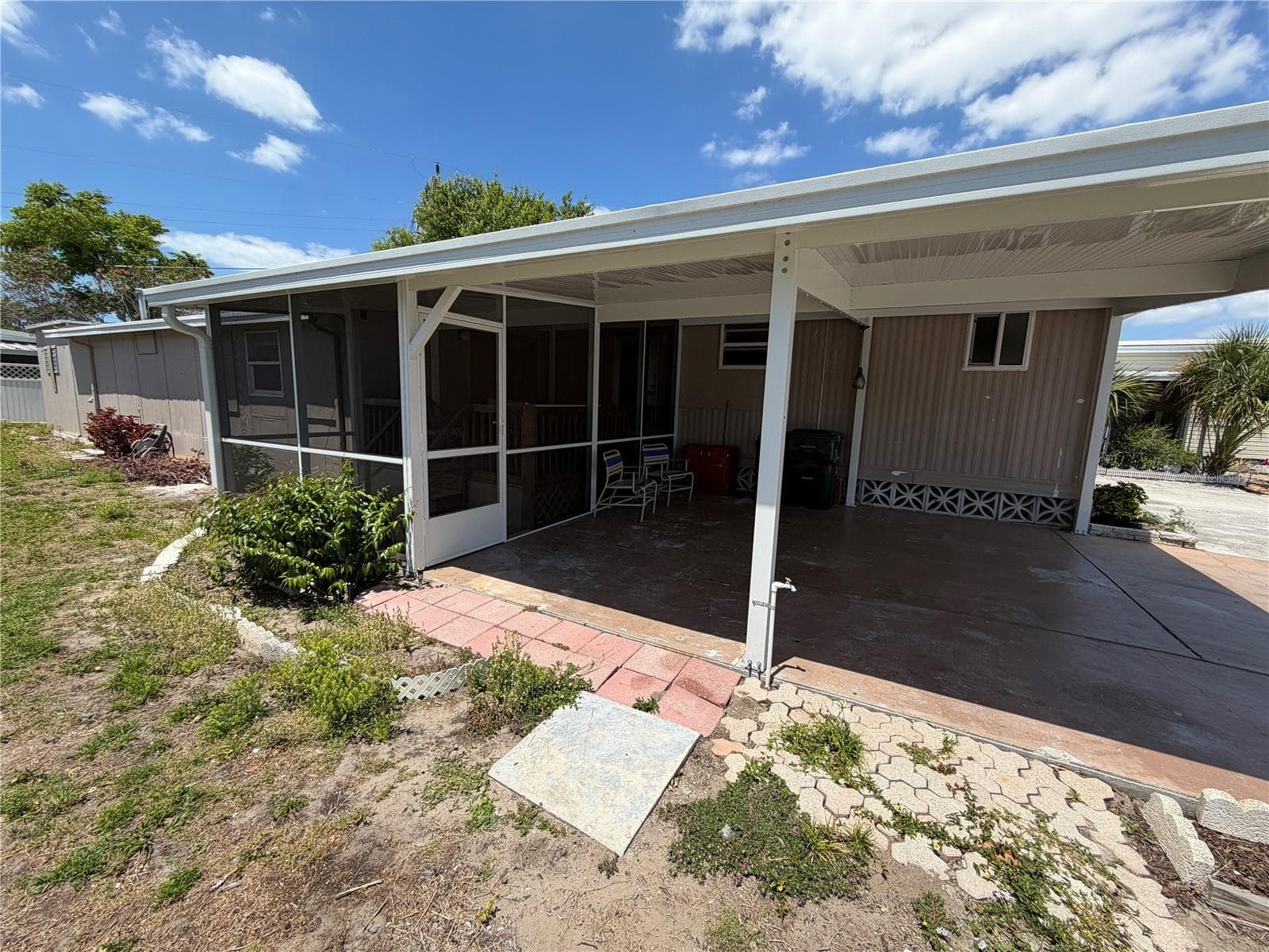Mobile Home at 4819 SEA ISLAND AVE, SARASOTA, photo 4 of 77