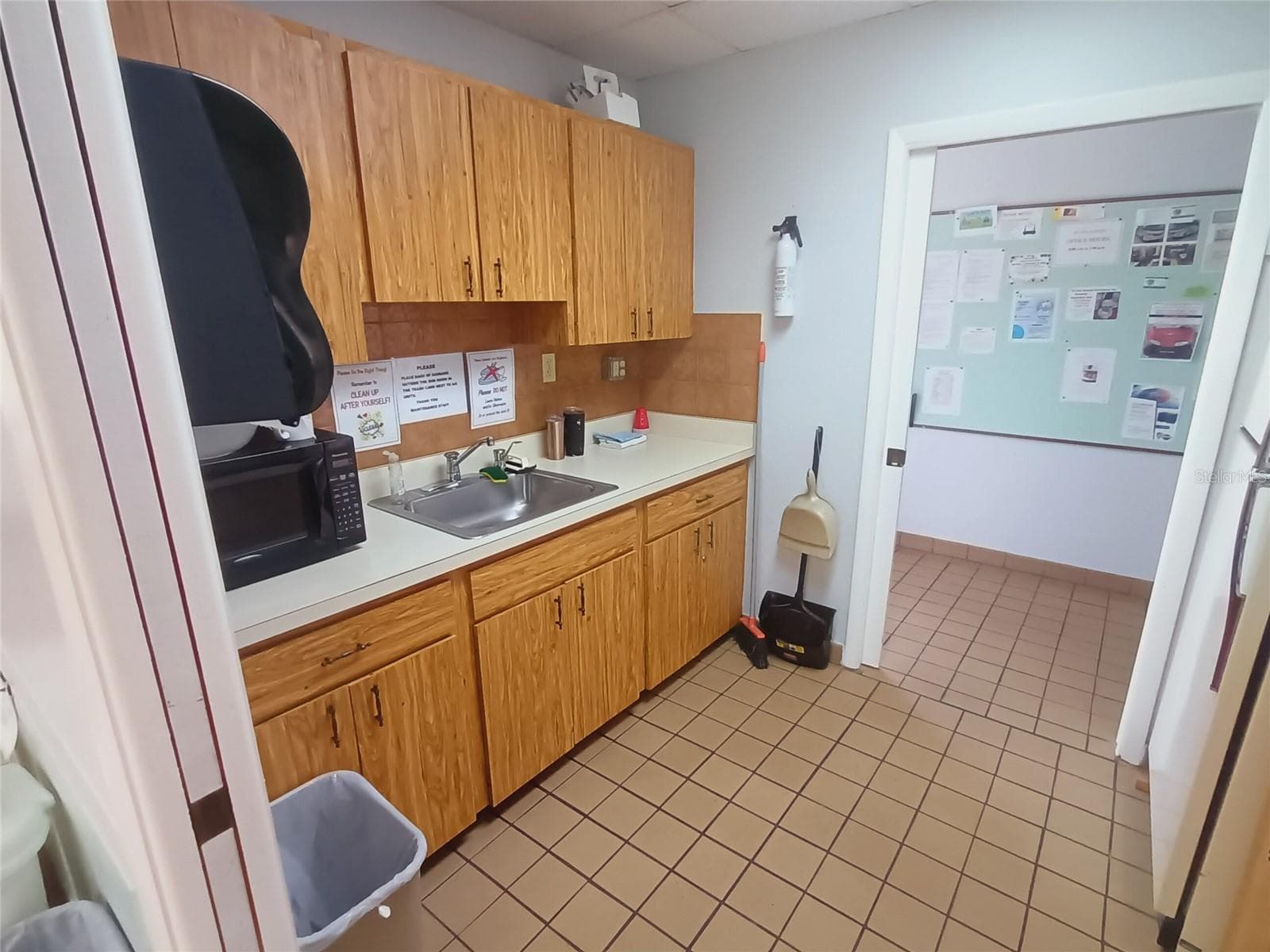 Mobile Home at 4819 SEA ISLAND AVE, SARASOTA, photo 51 of 77