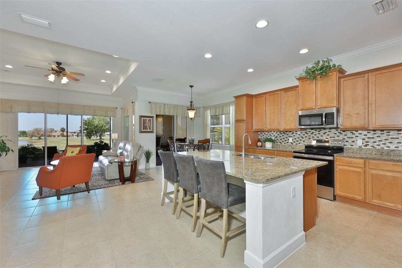 Single Family Residence at 1809 PACIFIC DUNES DR, SUN CITY CENTER, photo 5 of 52