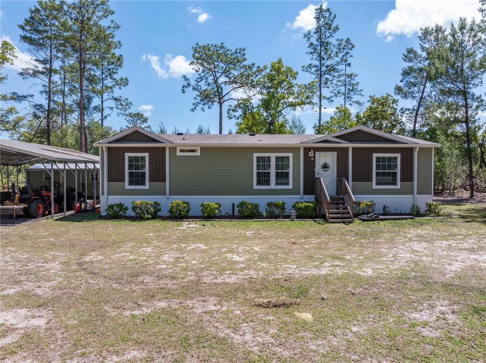 221 MAGNOLIA RD