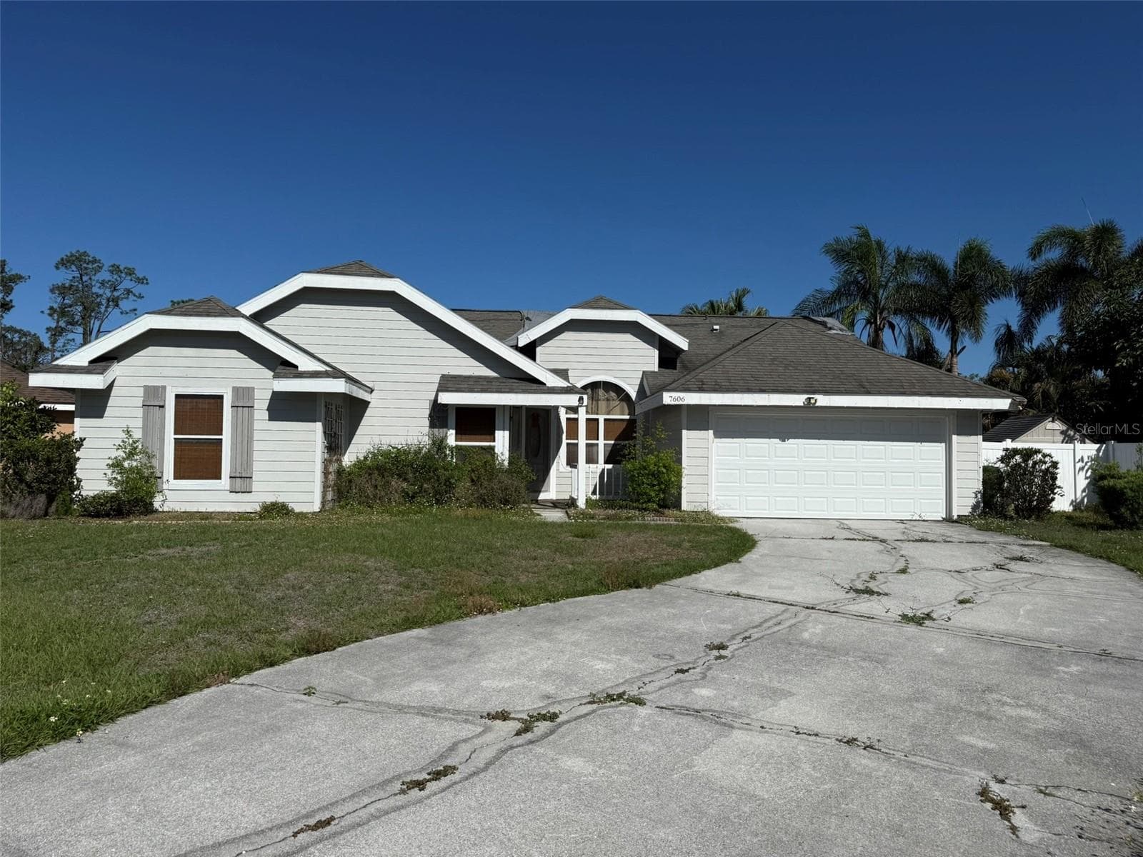 Single Family Residence at 7606 37TH STREET CIR E, SARASOTA, photo 2 of 28