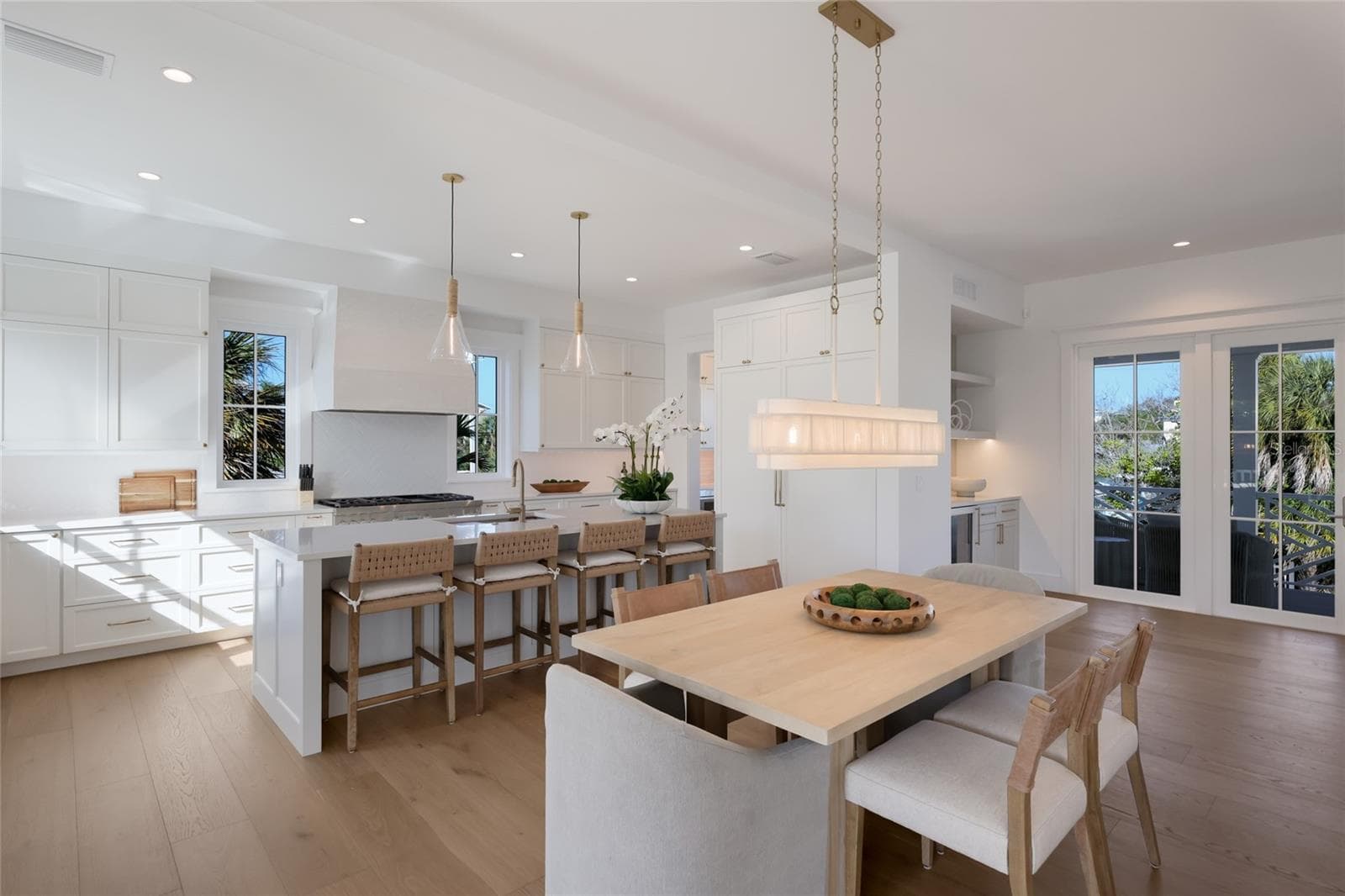 Single Family Residence at 215 SYCAMORE AVE, ANNA MARIA, photo 15 of 75