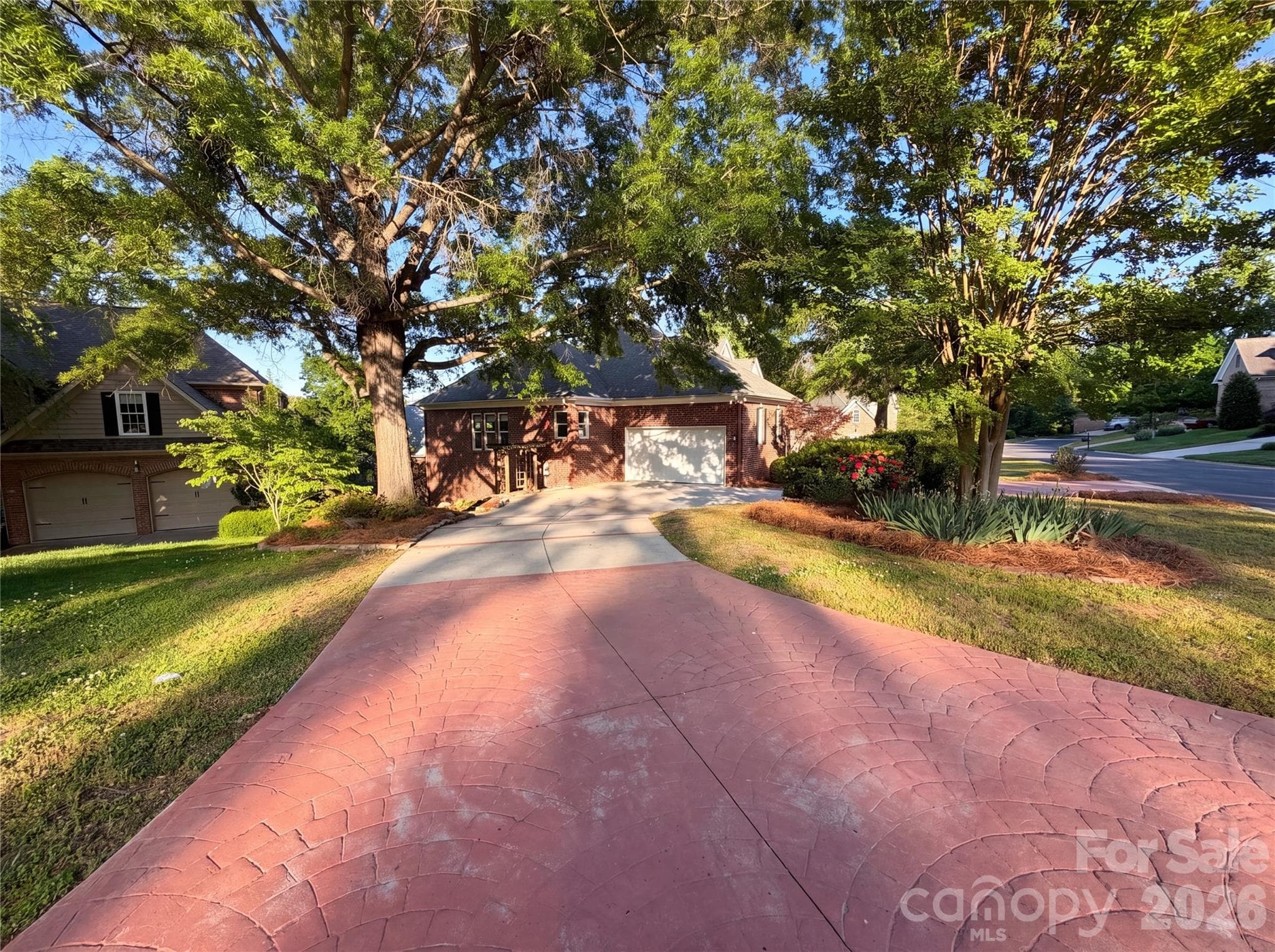 Single Family Residence at 142 Canterbury Crossing, Fort Mill, photo 21 of 29