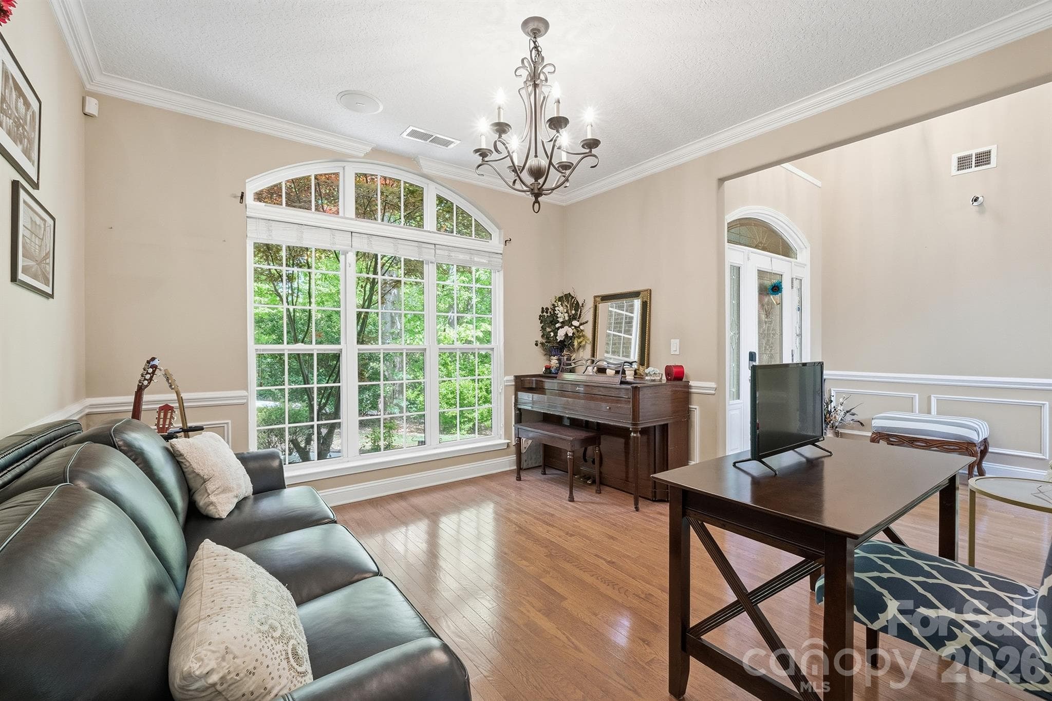 Single Family Residence at Stanley, photo 4 of 48