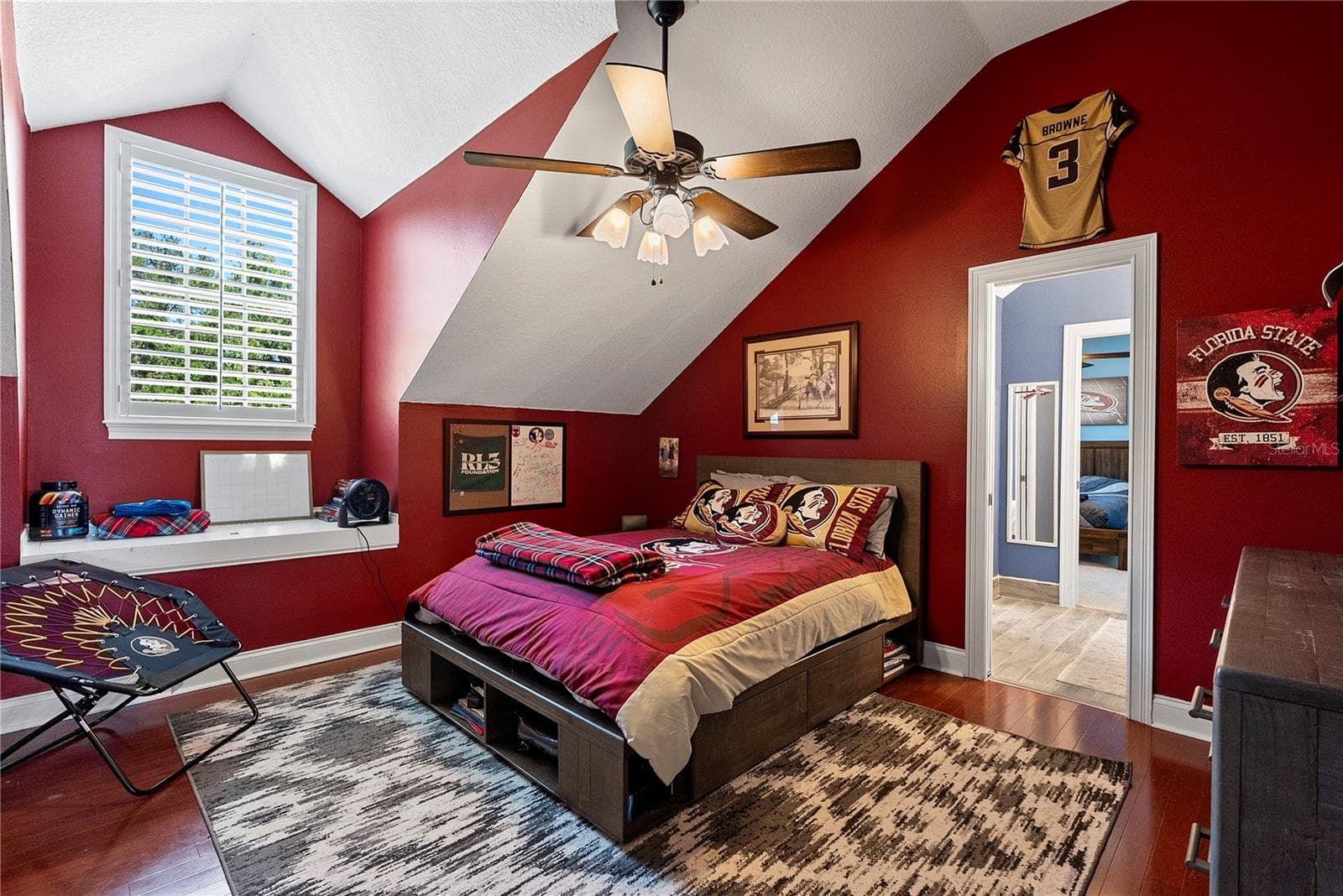 Single Family Residence at 9648 WEATHERSTONE CT, WINDERMERE, photo 25 of 65