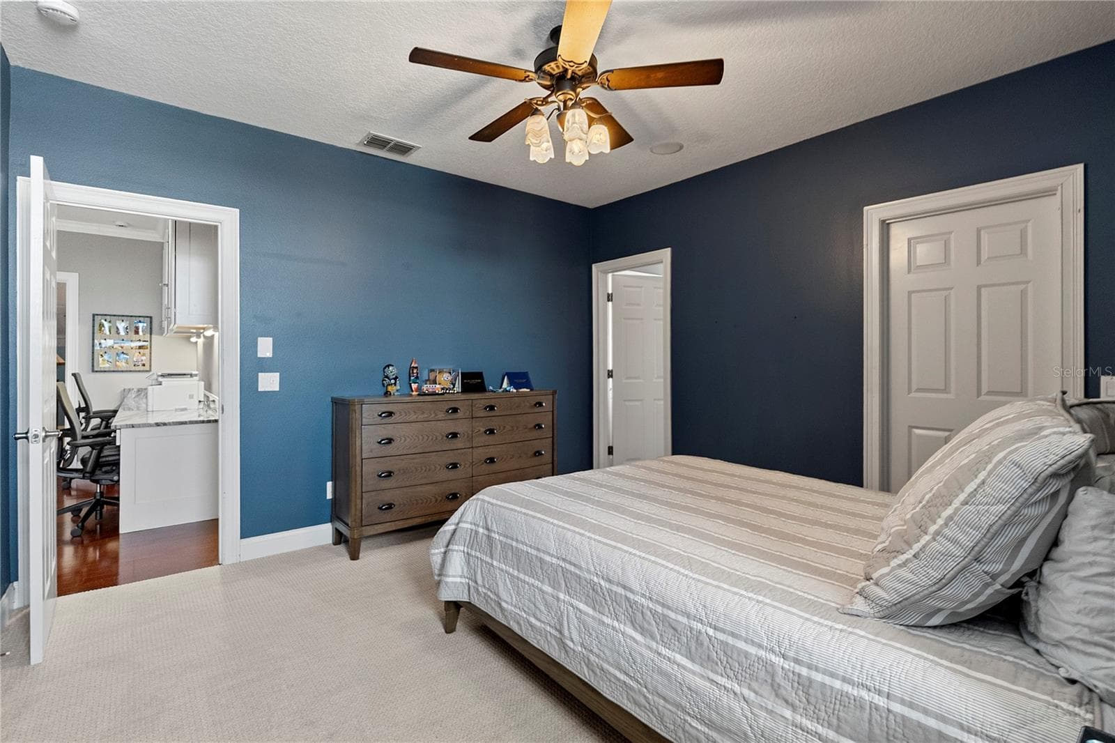 Single Family Residence at 9648 WEATHERSTONE CT, WINDERMERE, photo 37 of 65