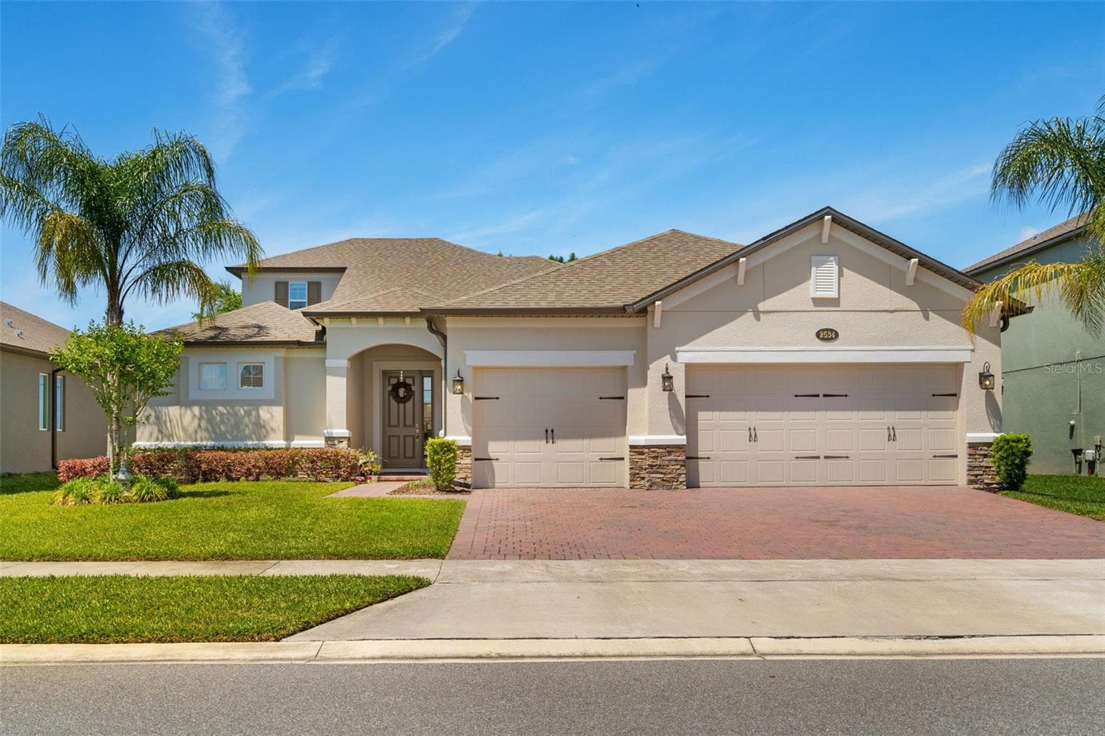 2534 CEDAR SHAKE CT