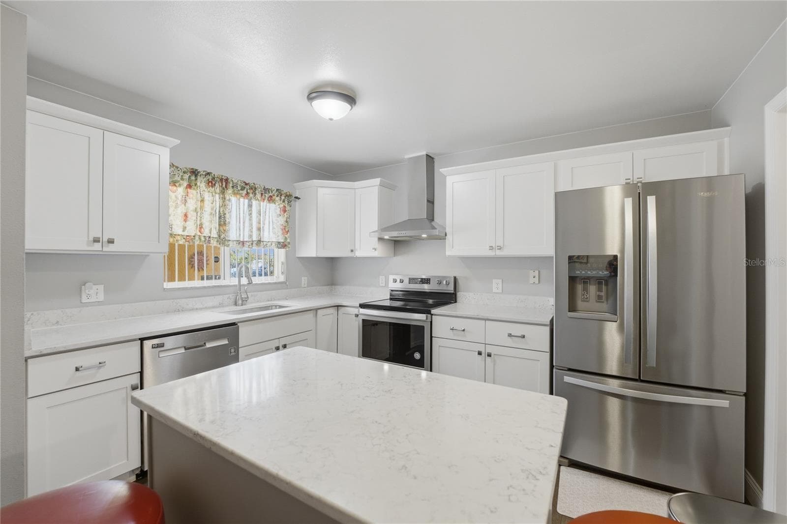 Single Family Residence at 675 BASINGSTOKE CT, POINCIANA, photo 15 of 38
