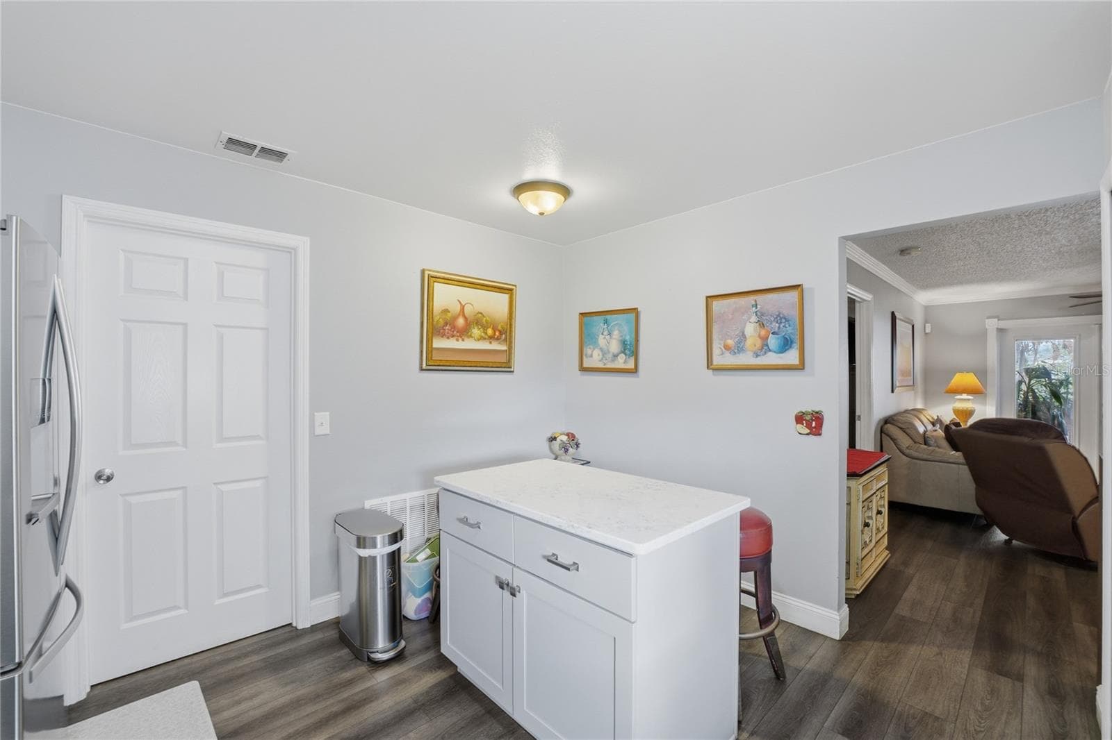 Single Family Residence at 675 BASINGSTOKE CT, POINCIANA, photo 17 of 38