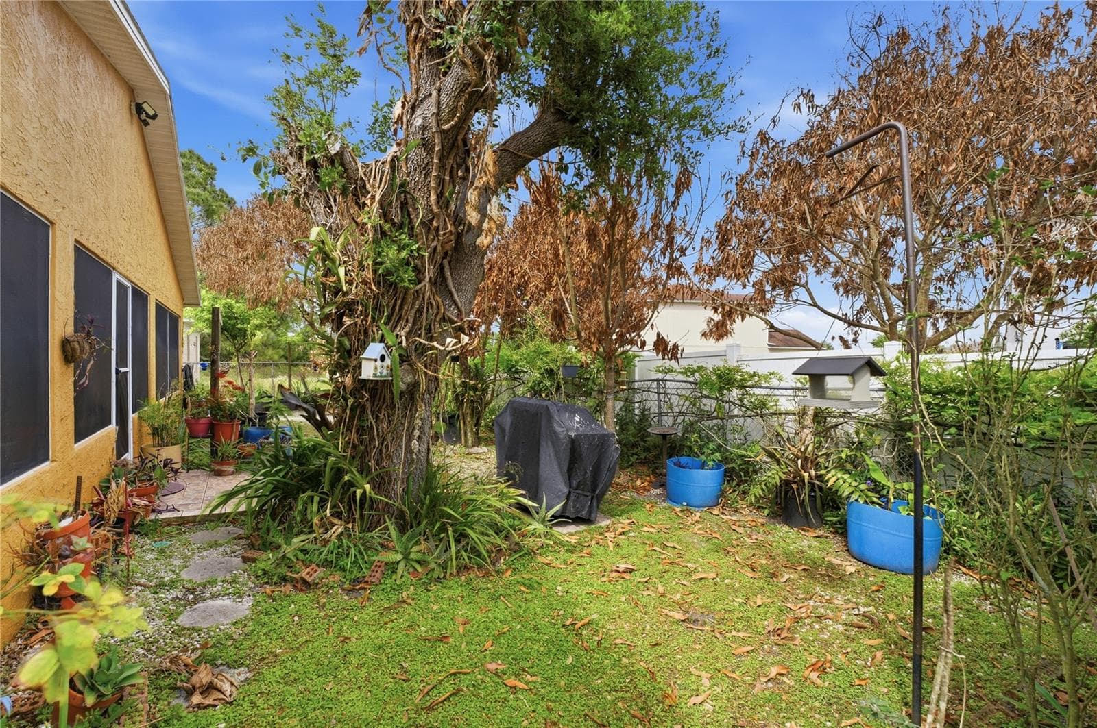 Single Family Residence at 675 BASINGSTOKE CT, POINCIANA, photo 36 of 38