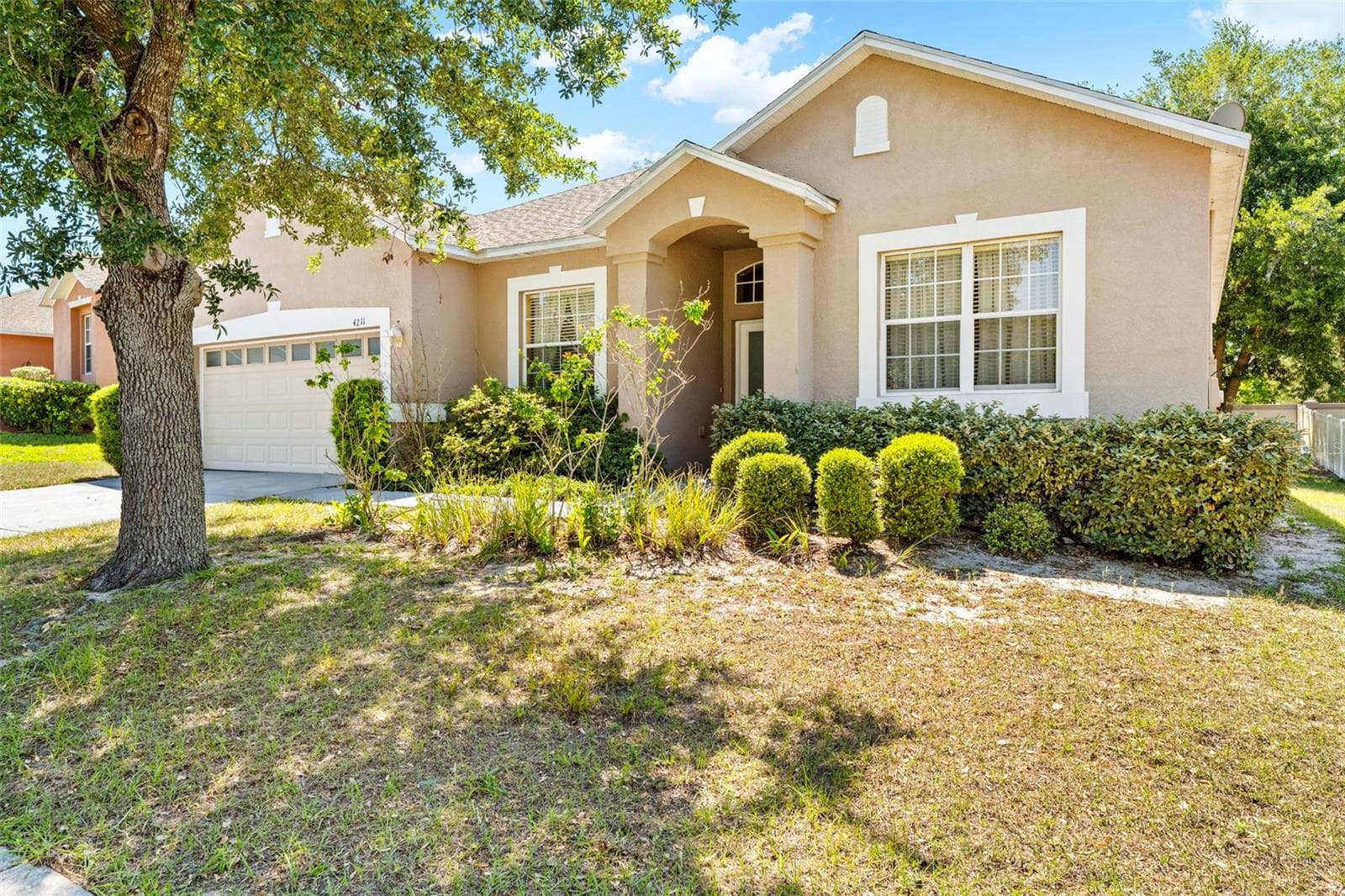 Single Family Residence at 4211 BLAKEMORE PL, SPRING HILL, photo 2 of 42