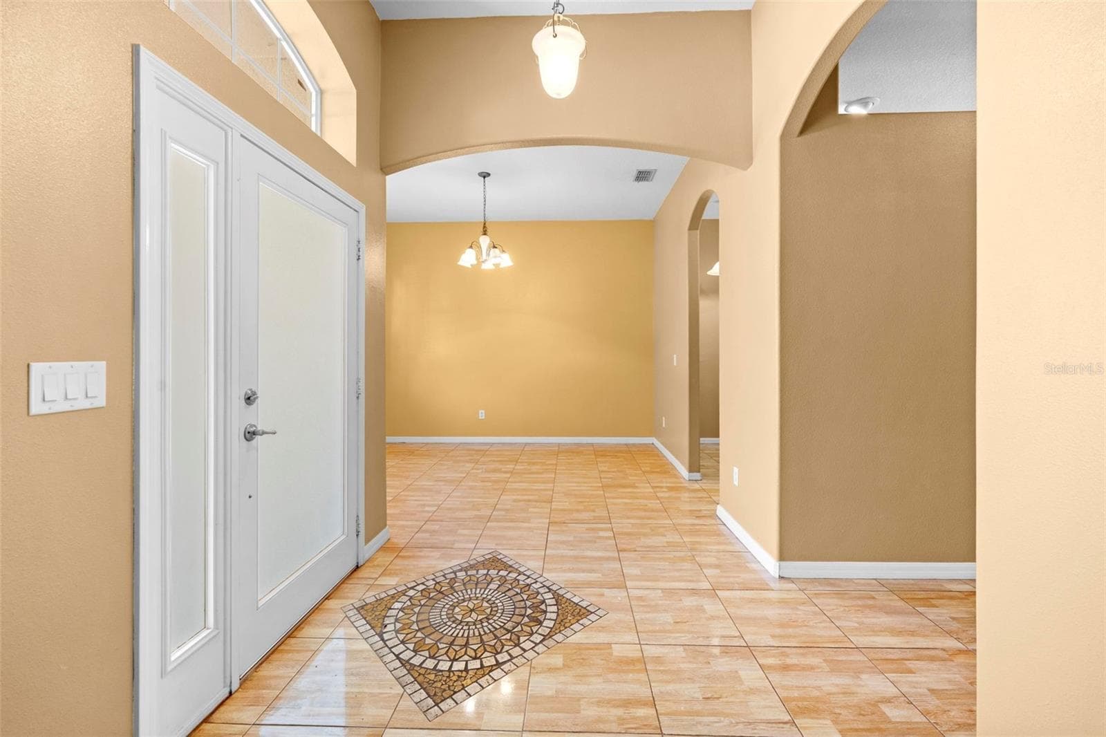 Single Family Residence at 4211 BLAKEMORE PL, SPRING HILL, photo 7 of 42