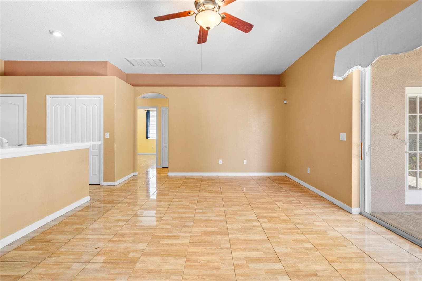 Single Family Residence at 4211 BLAKEMORE PL, SPRING HILL, photo 18 of 42
