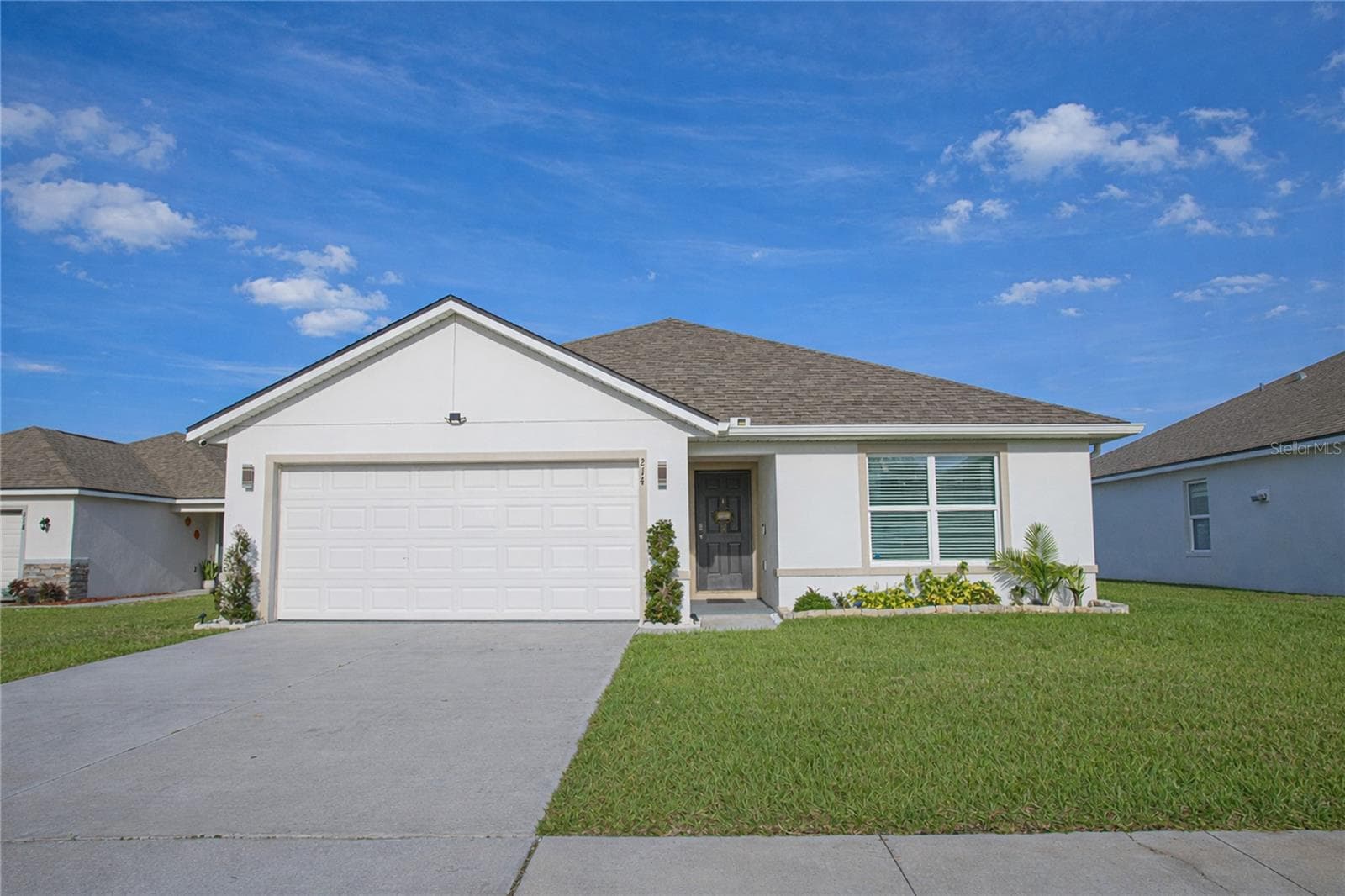 214 LINDA LN