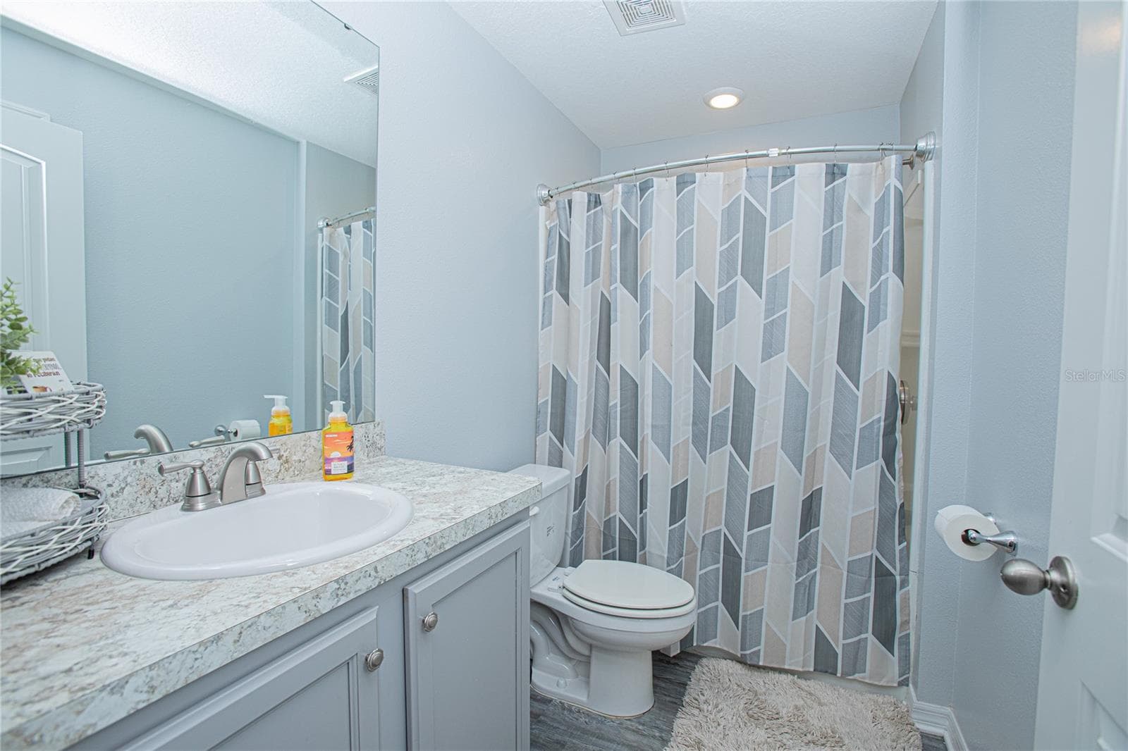 Single Family Residence at 214 LINDA LN, AUBURNDALE, photo 11 of 21
