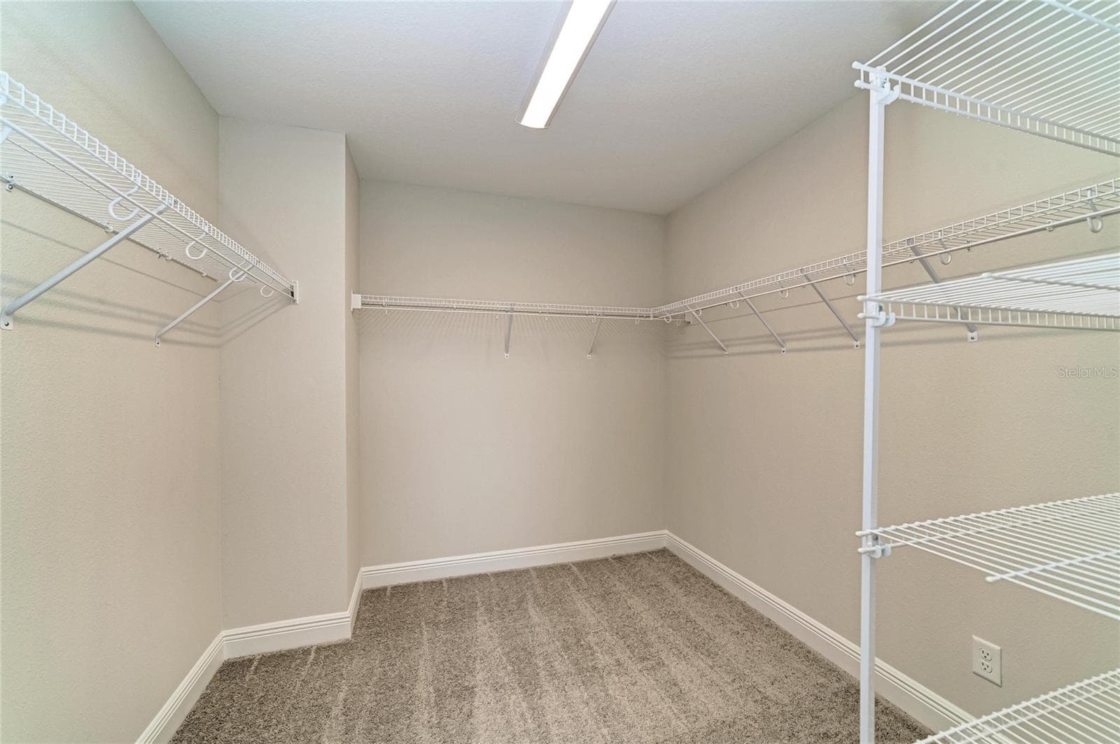 Single Family Residence at 33882 TWILIGHT SEA PL, DADE CITY, photo 10 of 50