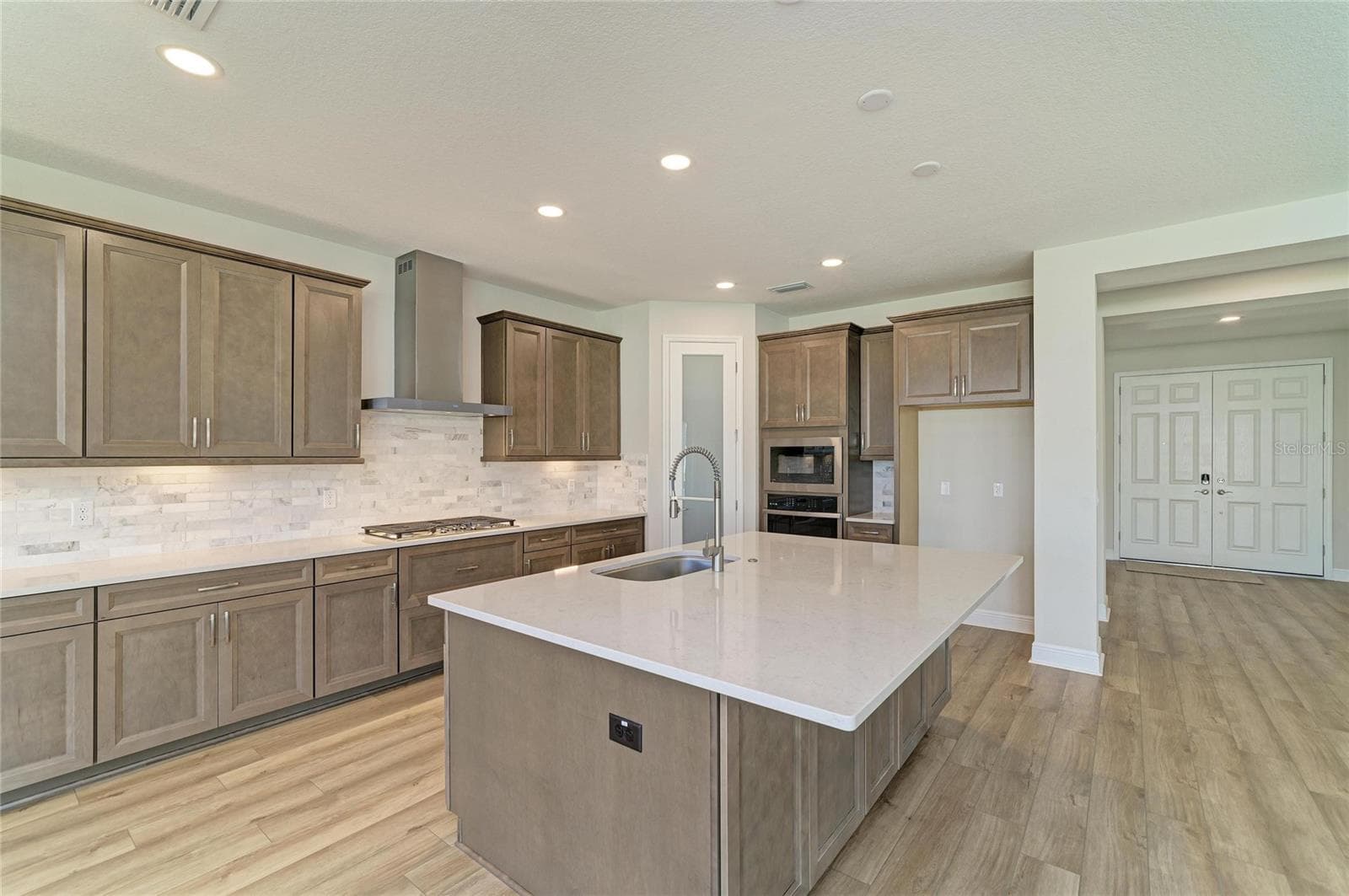 Single Family Residence at 33882 TWILIGHT SEA PL, DADE CITY, photo 13 of 50