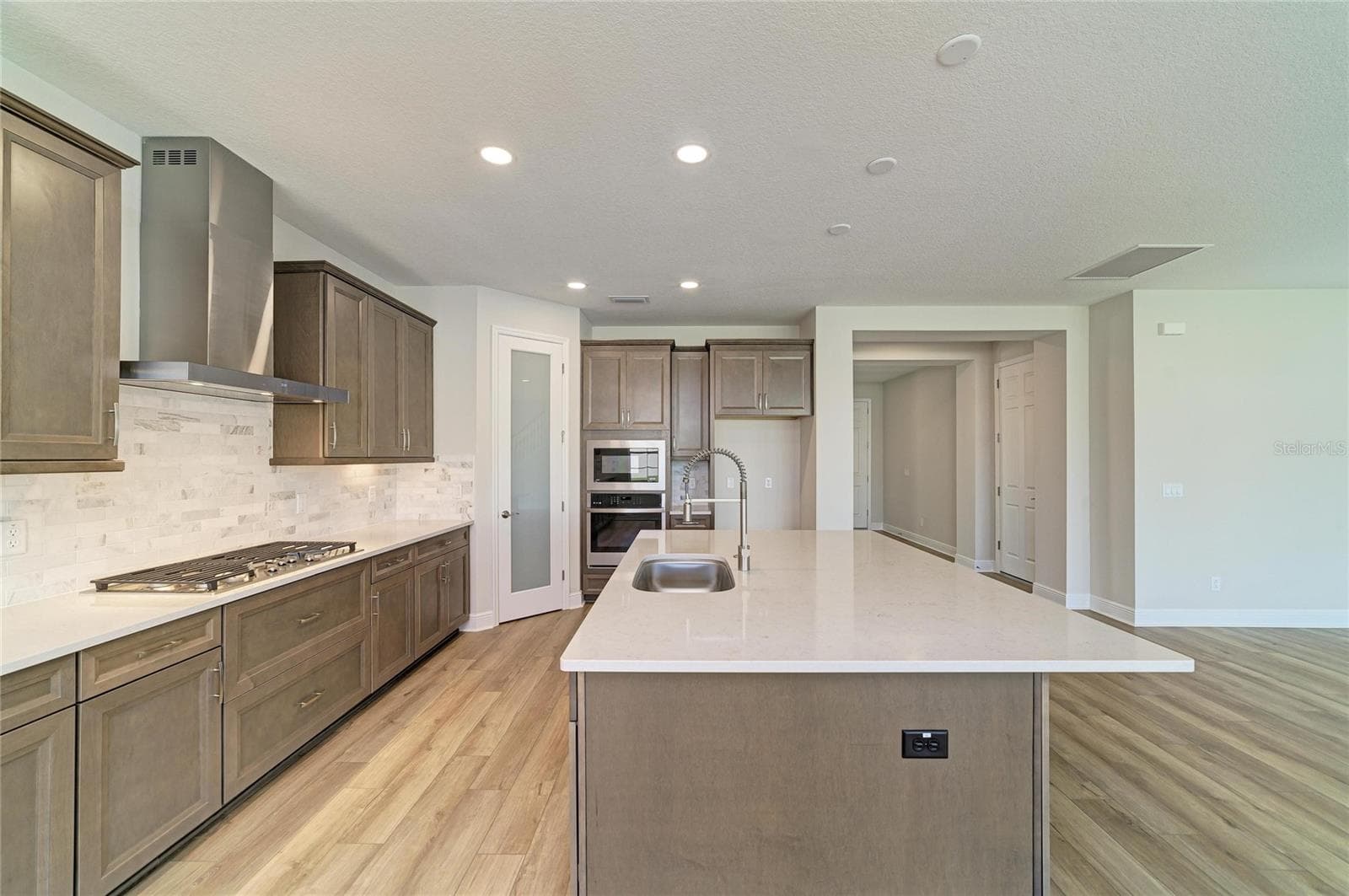 Single Family Residence at 33882 TWILIGHT SEA PL, DADE CITY, photo 14 of 50
