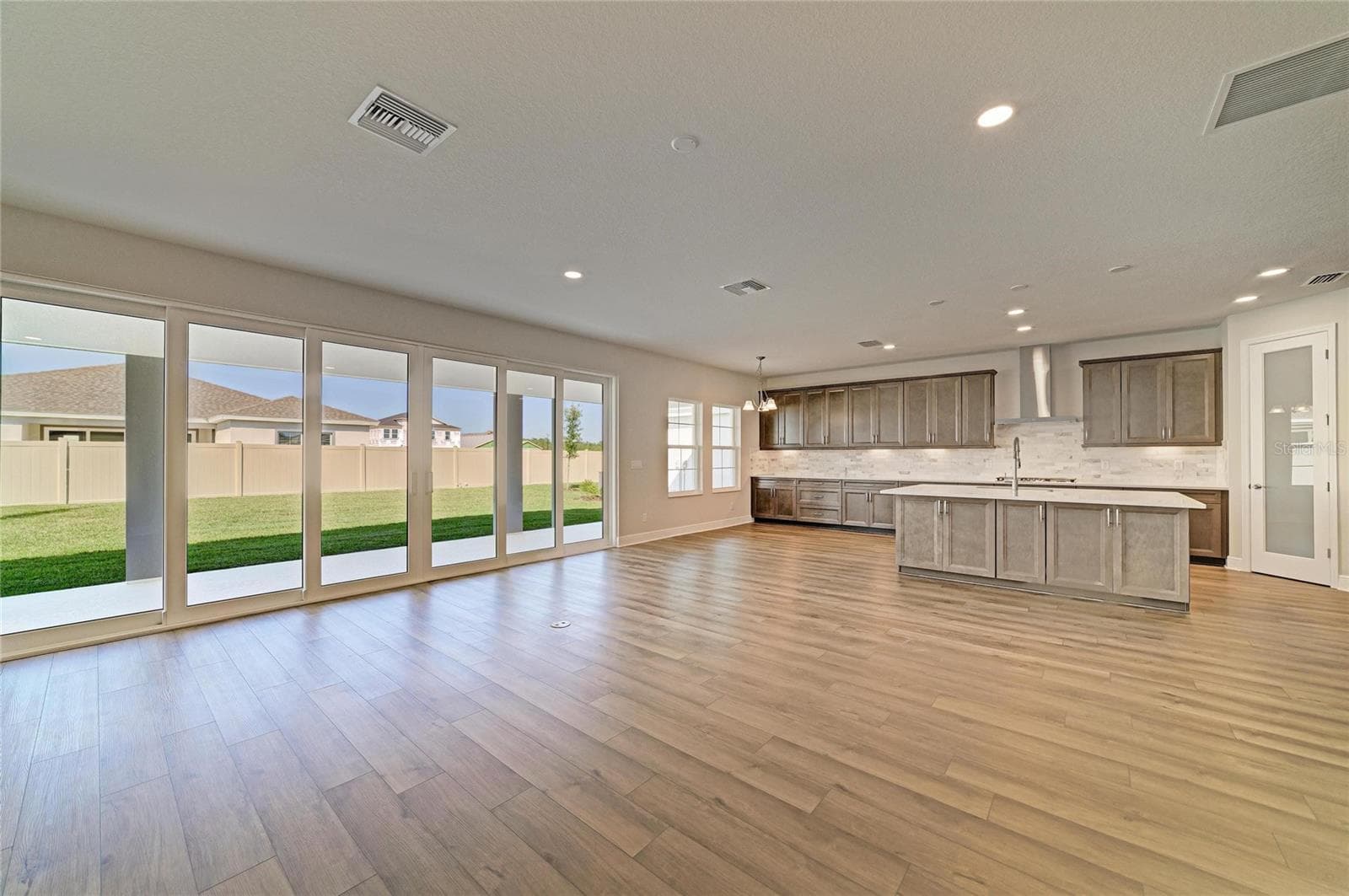Single Family Residence at 33882 TWILIGHT SEA PL, DADE CITY, photo 18 of 50