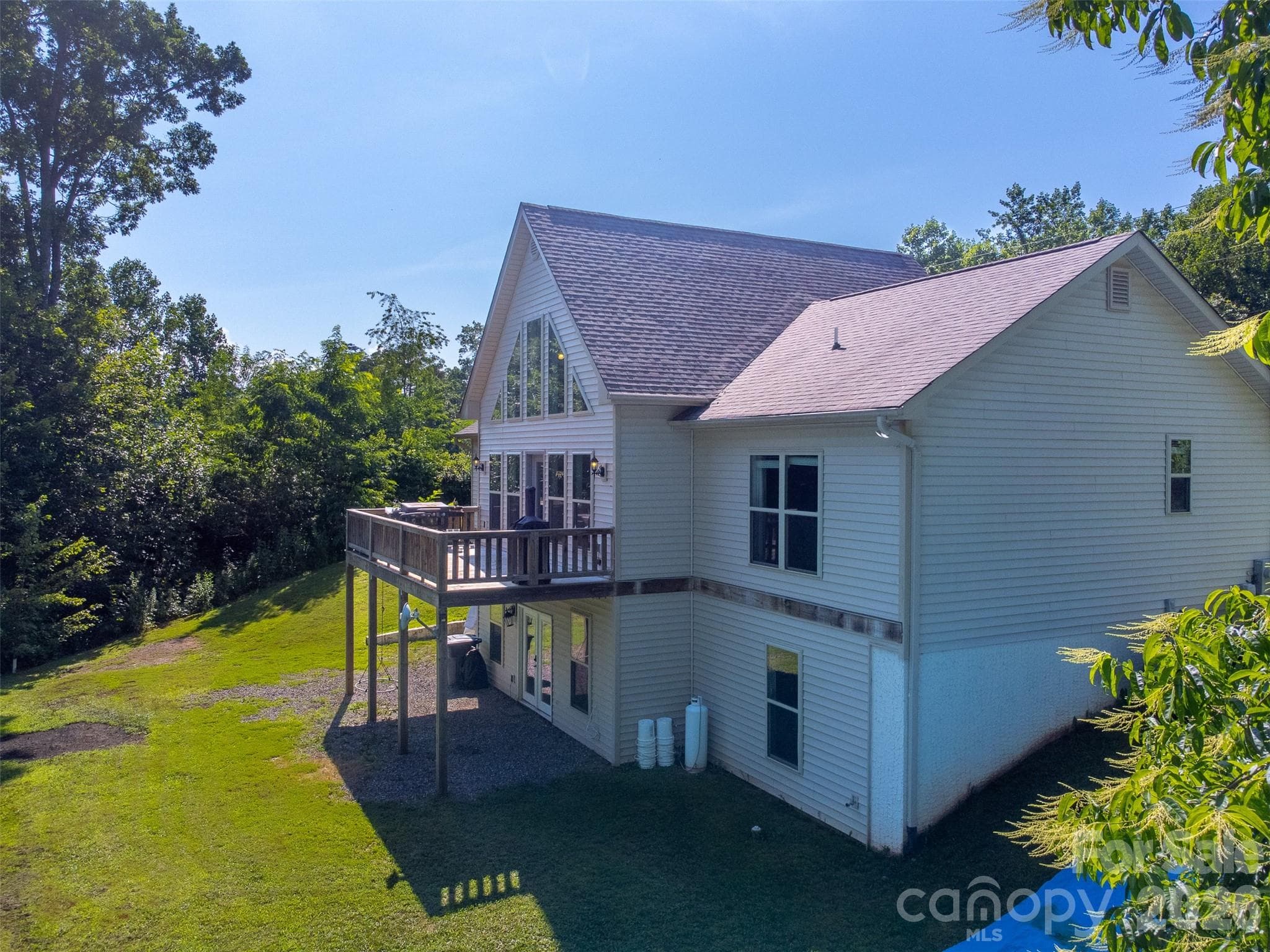 Single Family Residence at 266 Egret Lane, Sylva, photo 4 of 18