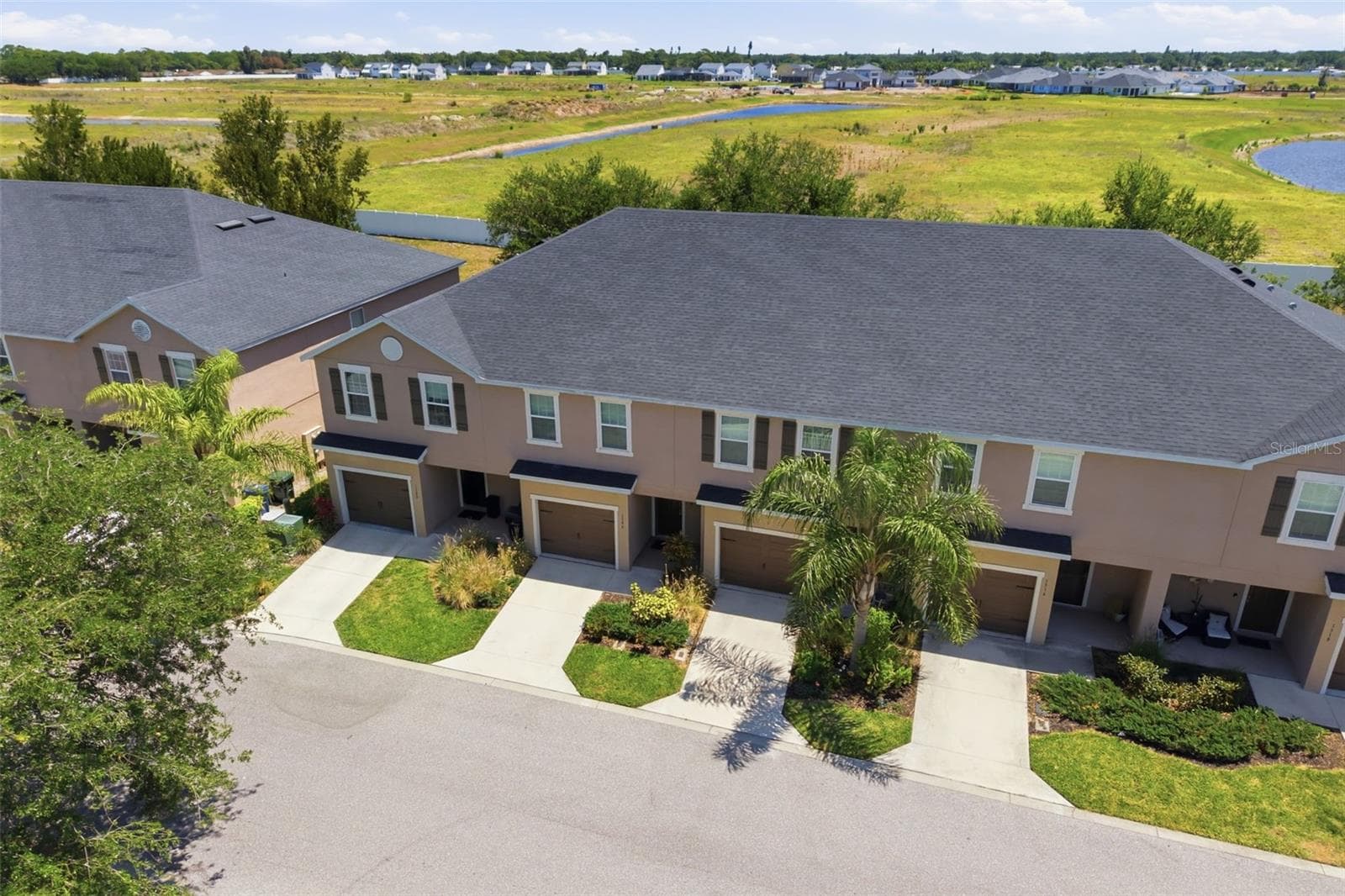 Townhouse at 1306 GRANTHAM DR, SARASOTA, photo 3 of 53