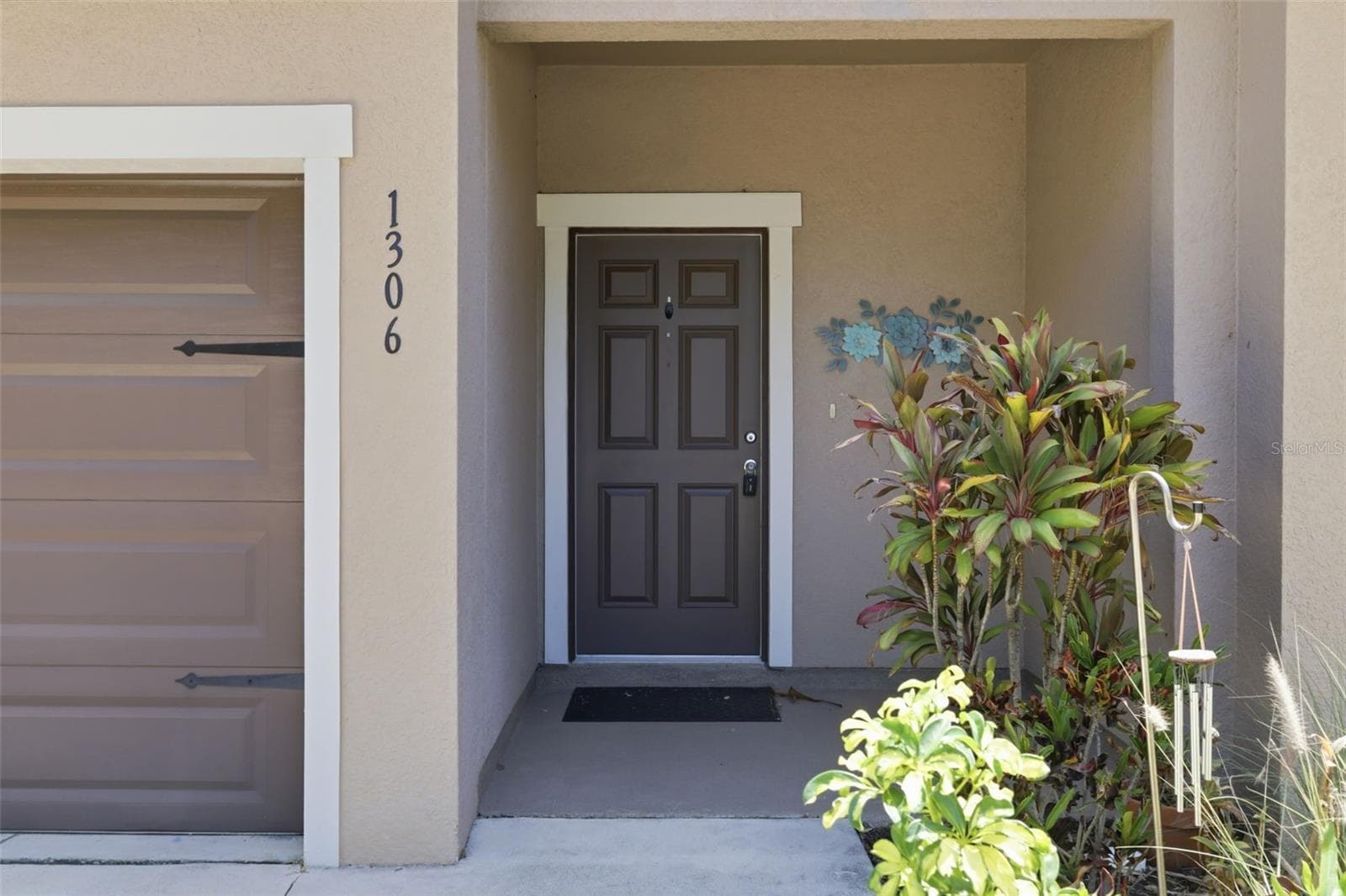 Townhouse at 1306 GRANTHAM DR, SARASOTA, photo 6 of 53