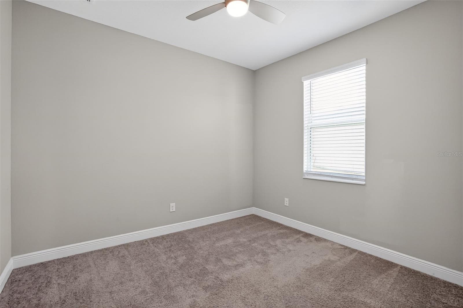 Single Family Residence at 8131 TEA OLIVE TER, PALMETTO, photo 9 of 29