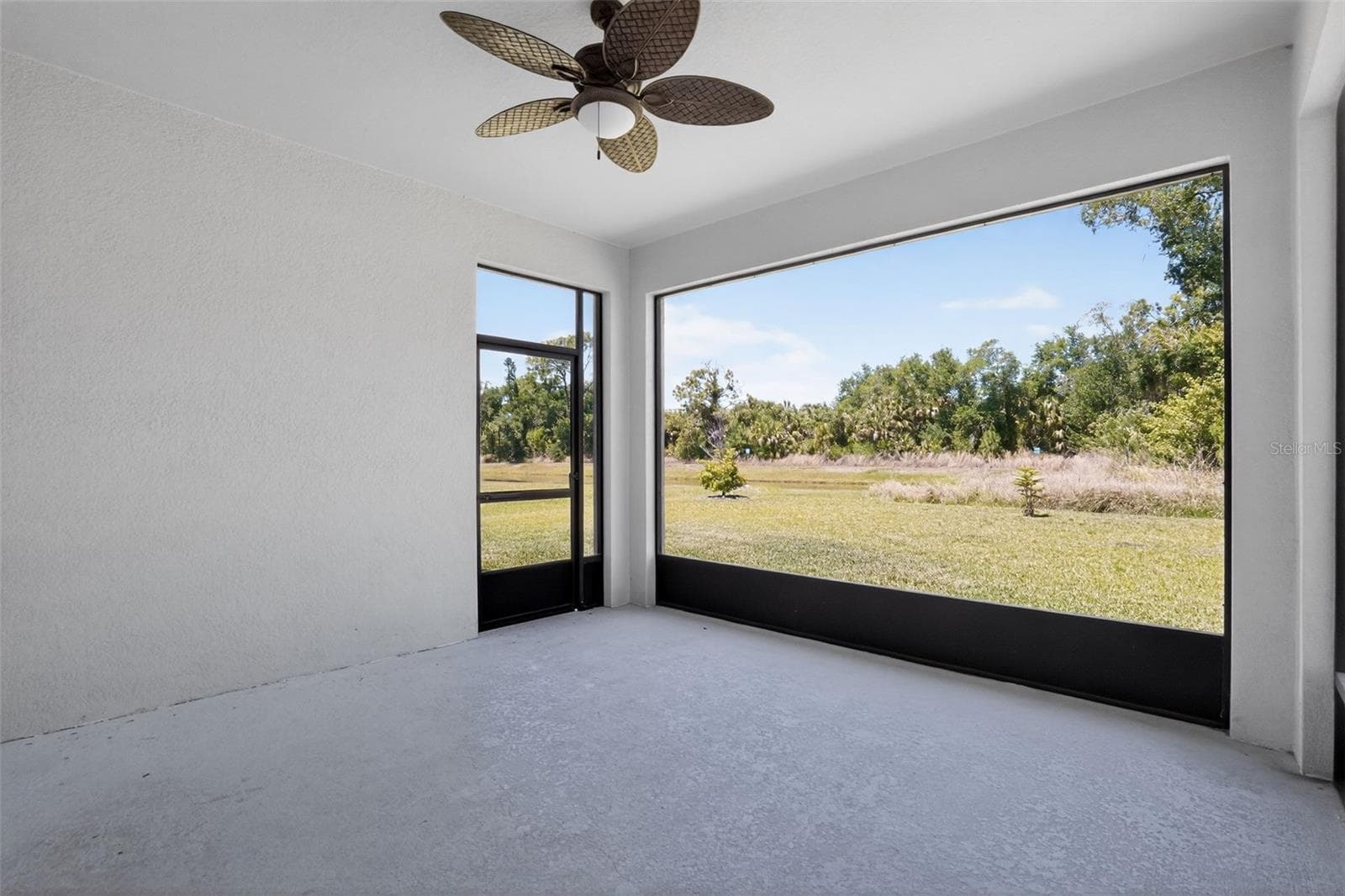 Single Family Residence at 8131 TEA OLIVE TER, PALMETTO, photo 22 of 29